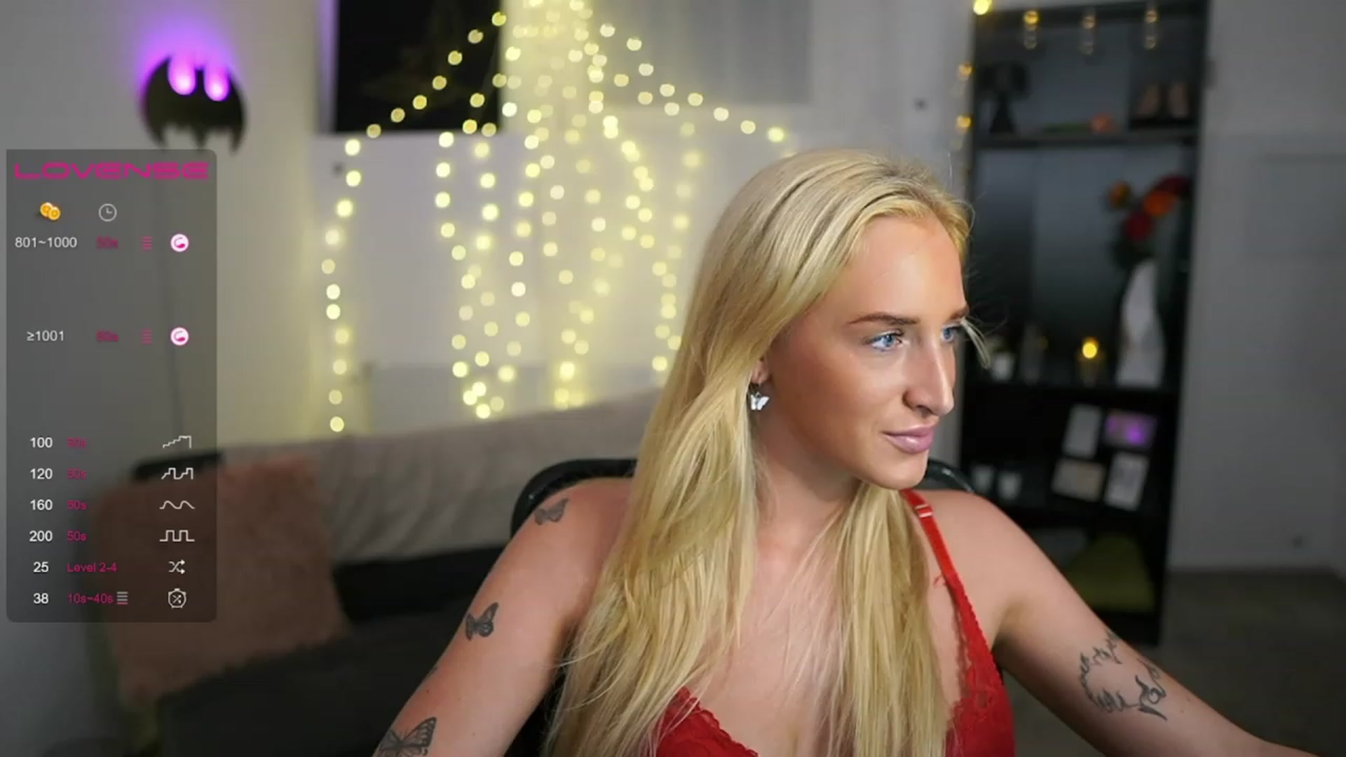 Gallery image thumbnail from NicoletteShea's myfreecams stream on, 07/18/2023, 19:28 image 2 of 20