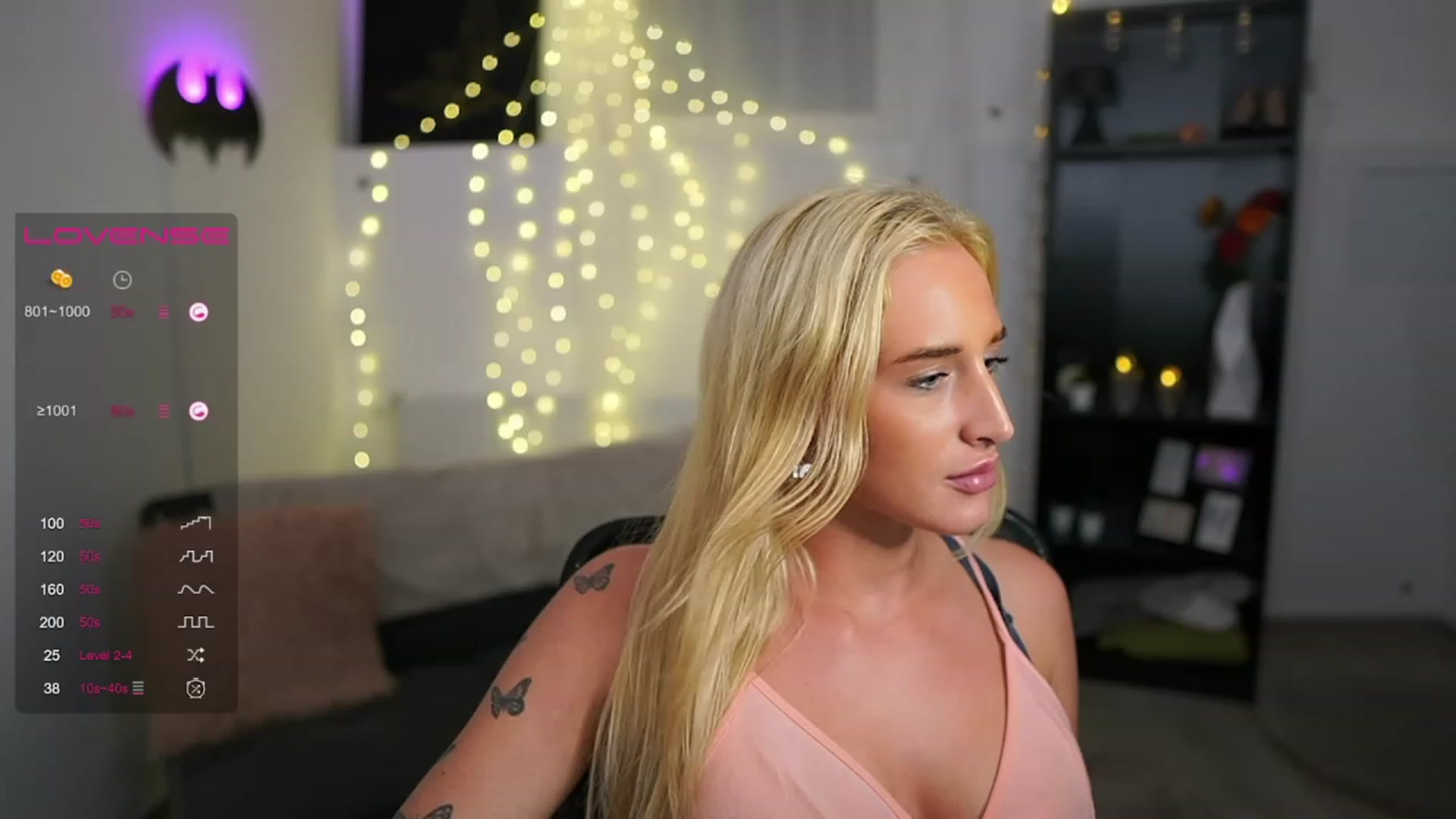 Gallery image thumbnail from NicoletteShea's myfreecams stream on, 07/20/2023, 21:14 image 20 of 20