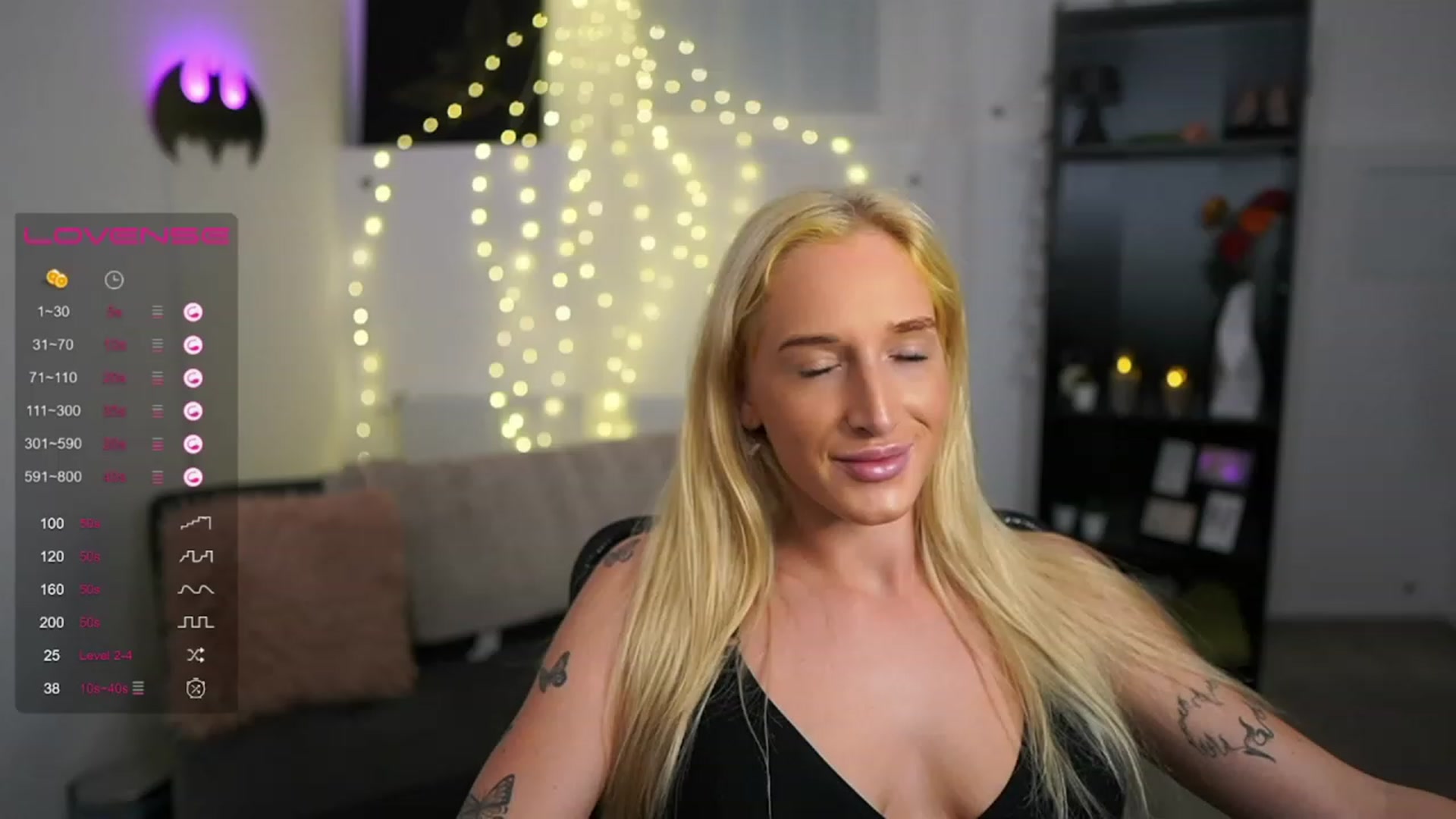 Gallery image thumbnail from NicoletteShea's myfreecams stream on, 07/23/2023, 14:42 image 10 of 20