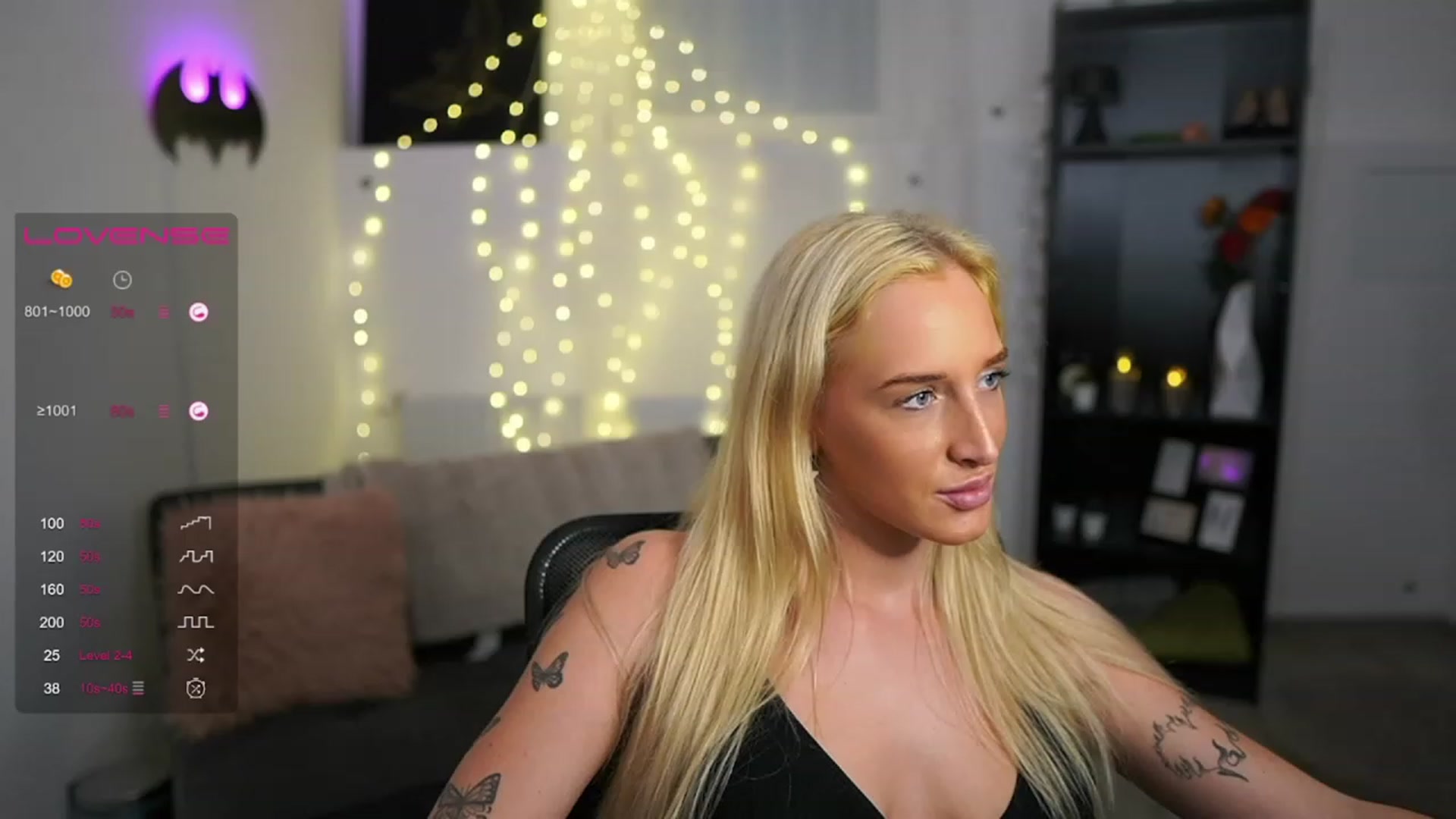 Gallery image thumbnail from NicoletteShea's myfreecams stream on, 07/23/2023, 14:42 image 13 of 20