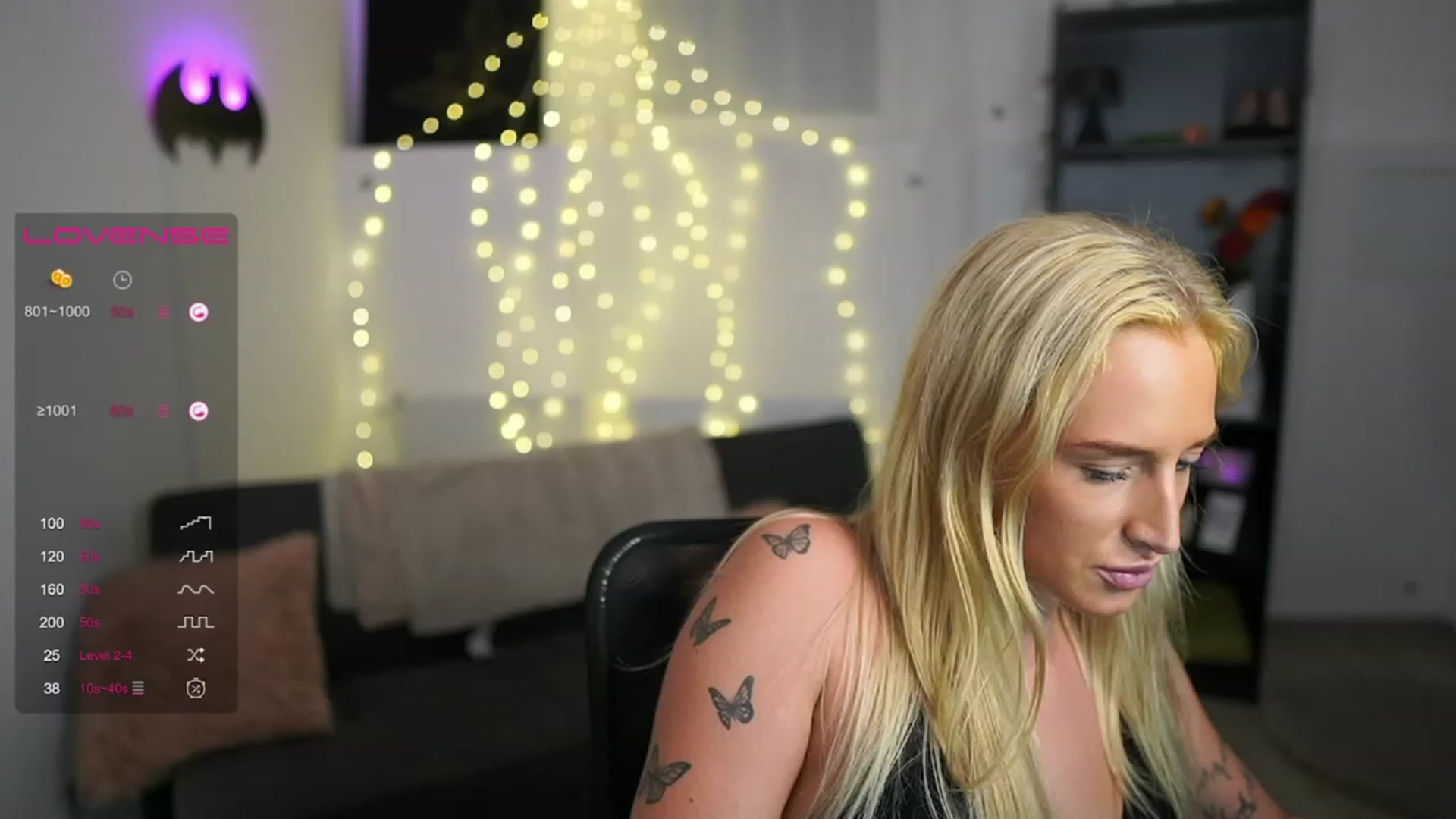 Gallery image thumbnail from NicoletteShea's myfreecams stream on, 07/23/2023, 17:22 image 17 of 20