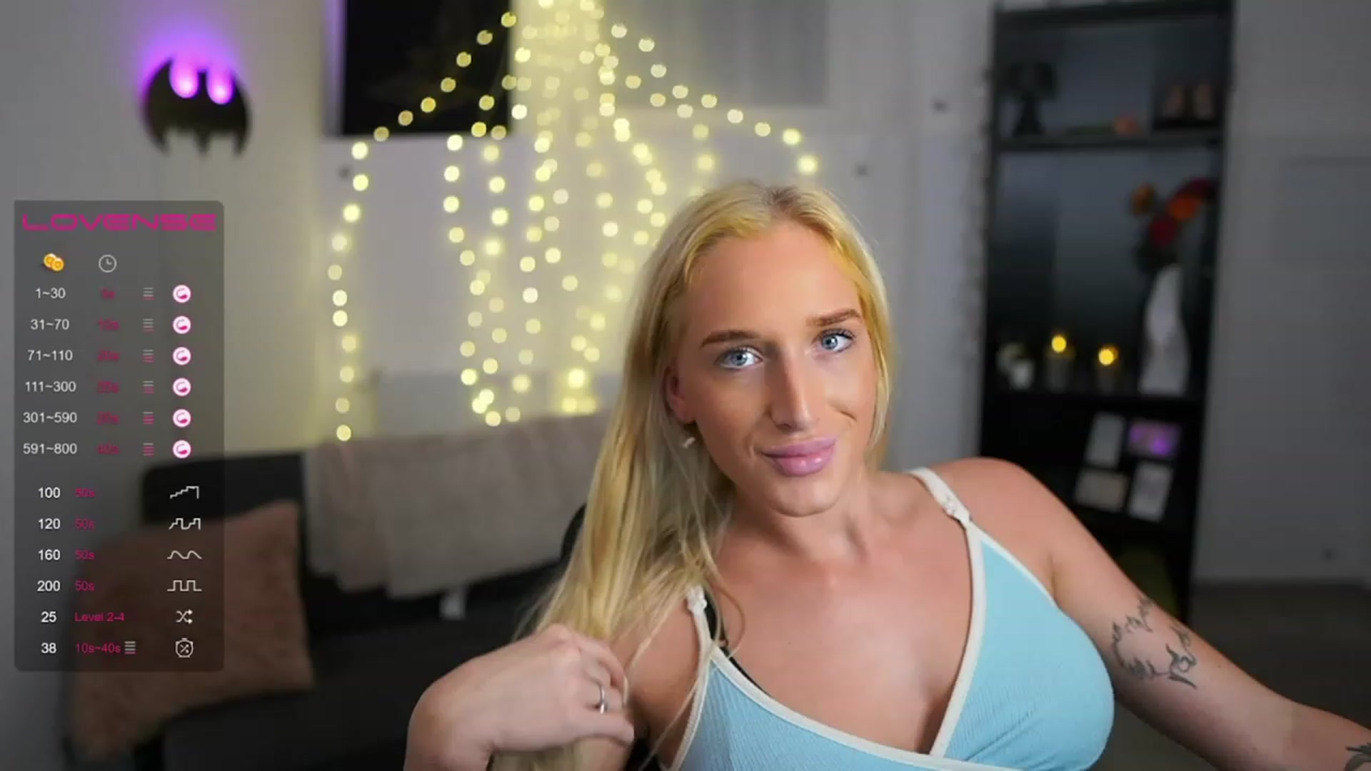 Gallery image thumbnail from NicoletteShea's myfreecams stream on, 07/23/2023, 18:31 image 11 of 20