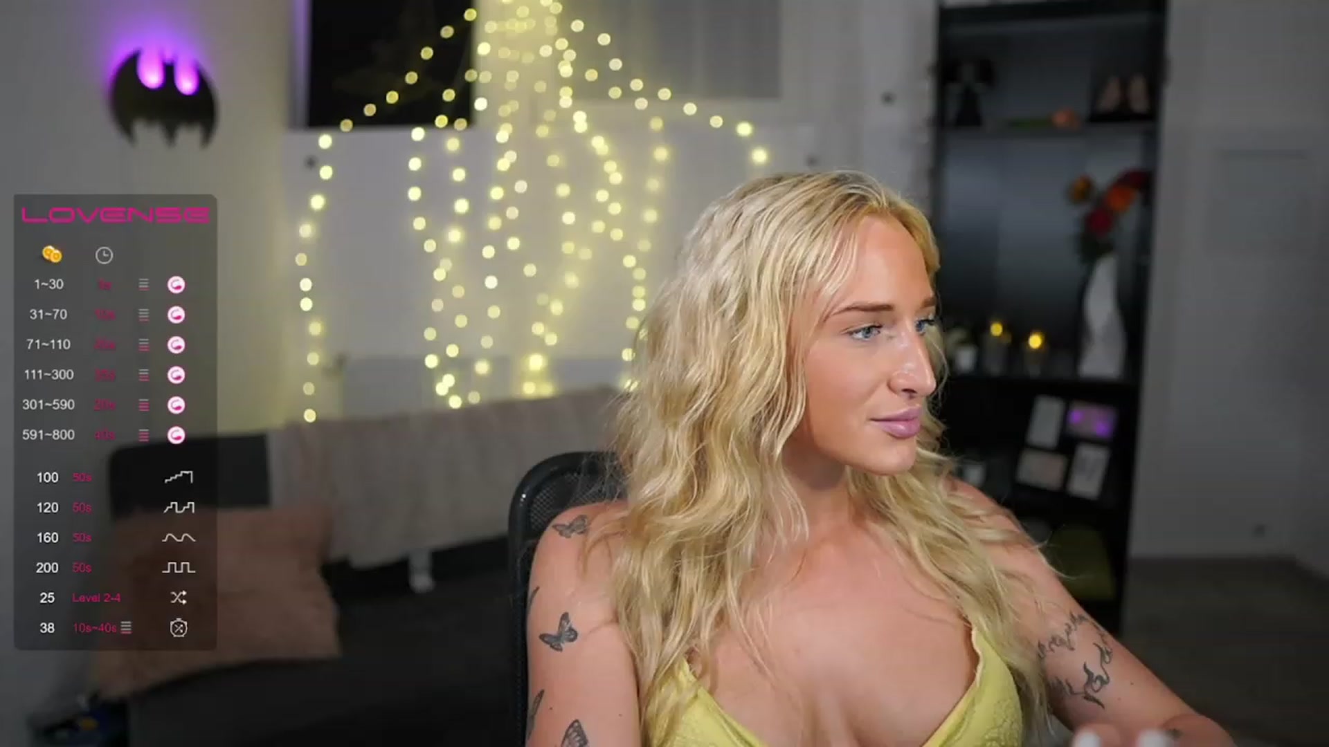 Gallery image thumbnail from NicoletteShea's myfreecams stream on, 07/26/2023, 20:36 image 14 of 20
