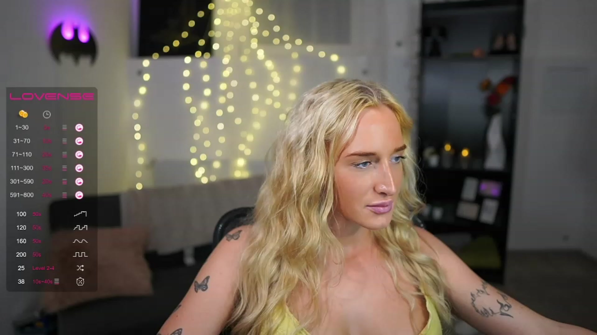 Gallery image thumbnail from NicoletteShea's myfreecams stream on, 07/26/2023, 20:36 image 16 of 20