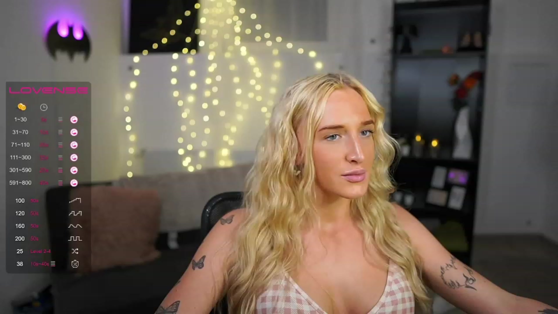 Gallery image thumbnail from NicoletteShea's myfreecams stream on, 07/26/2023, 21:54 image 8 of 20
