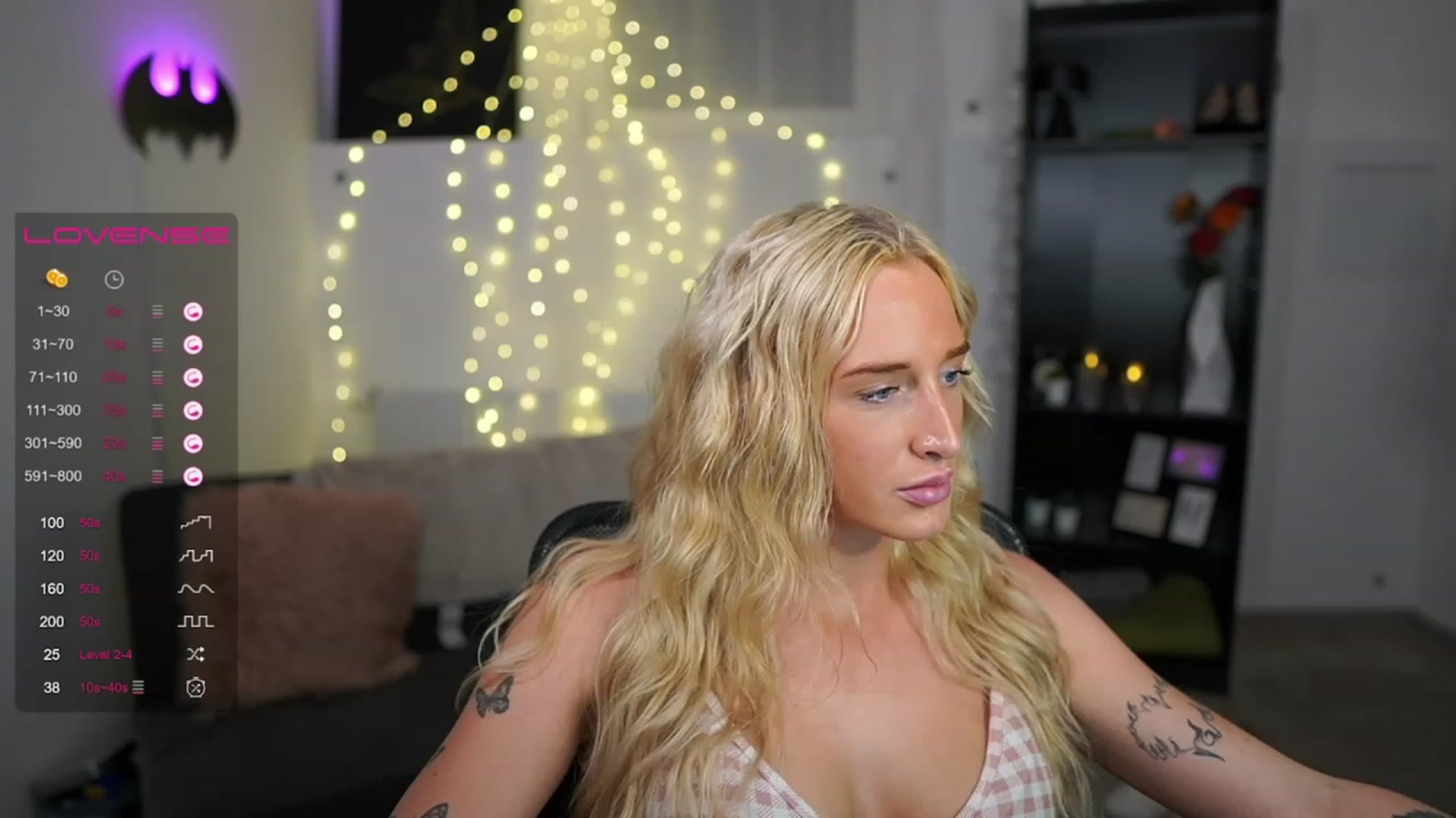 Gallery image thumbnail from NicoletteShea's myfreecams stream on, 07/26/2023, 21:54 image 11 of 20