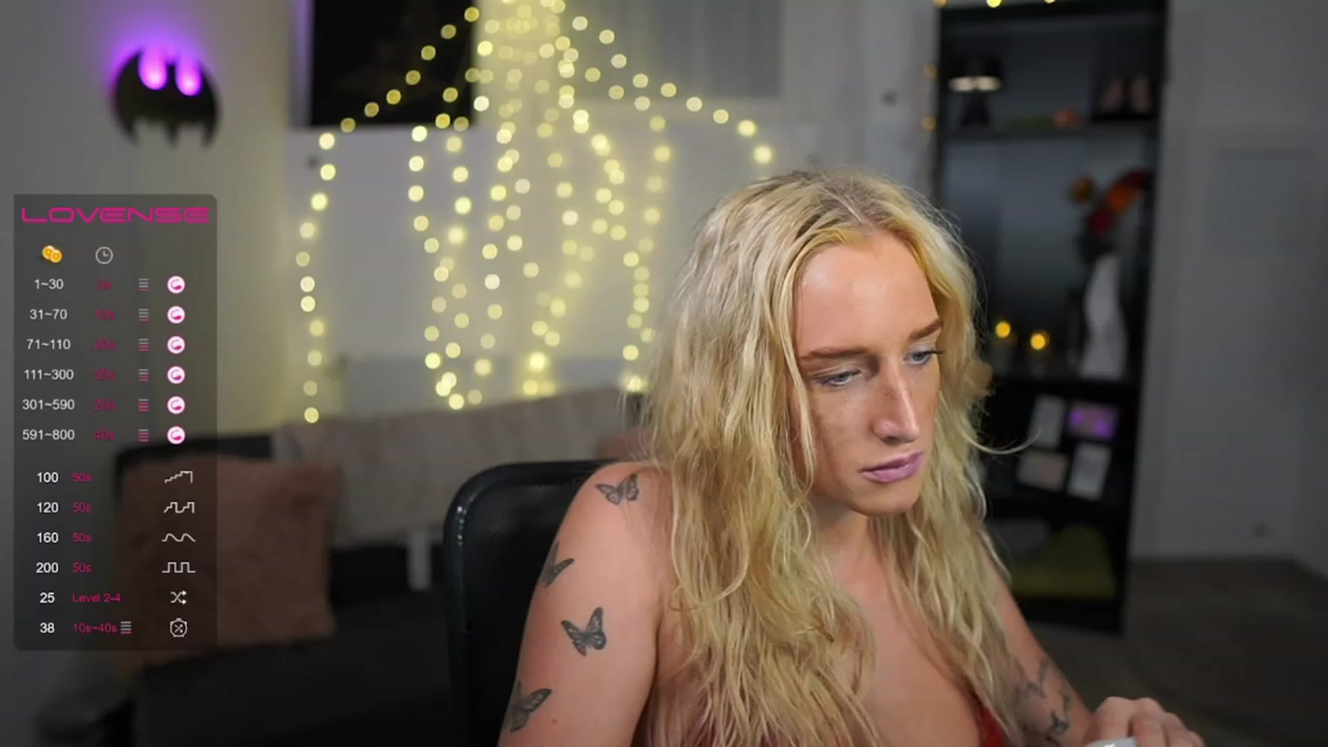 Gallery image thumbnail from NicoletteShea's myfreecams stream on, 07/27/2023, 18:33 image 3 of 20
