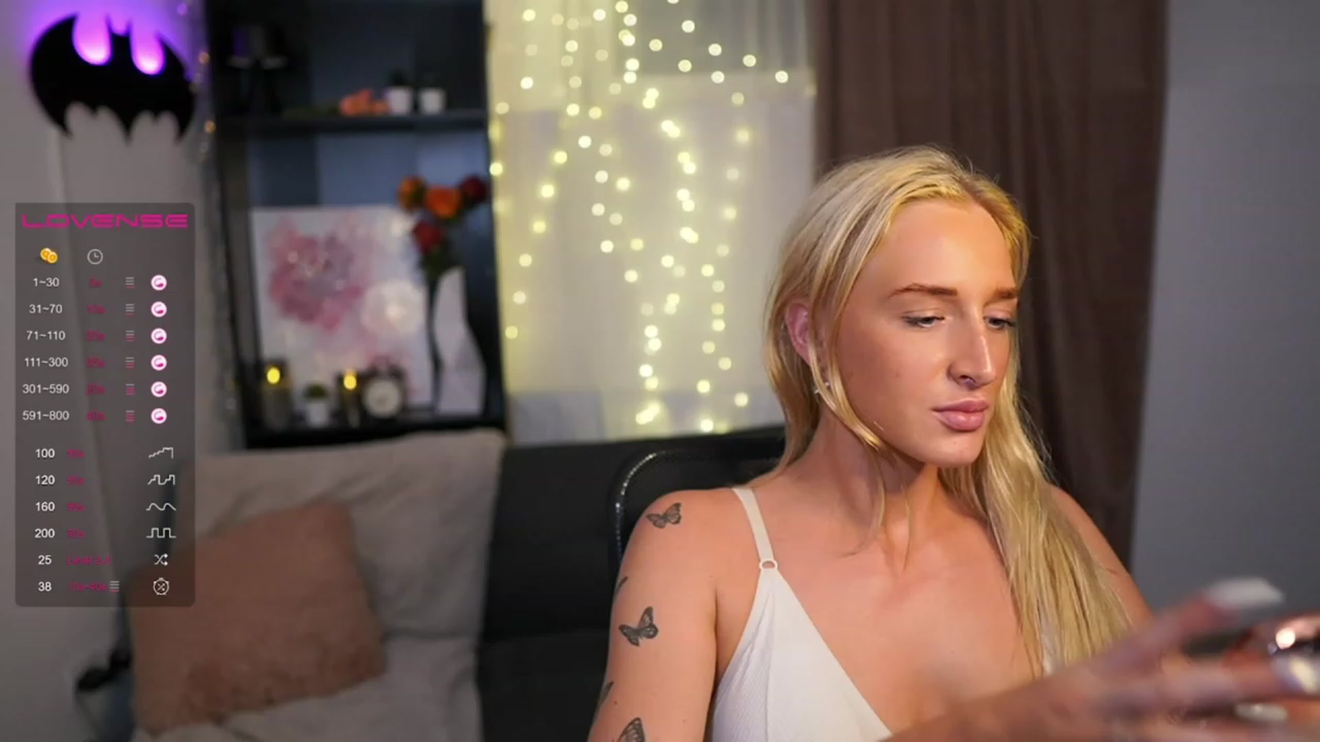 Gallery image thumbnail from NicoletteShea's myfreecams stream on, 07/31/2023, 01:06 image 9 of 20