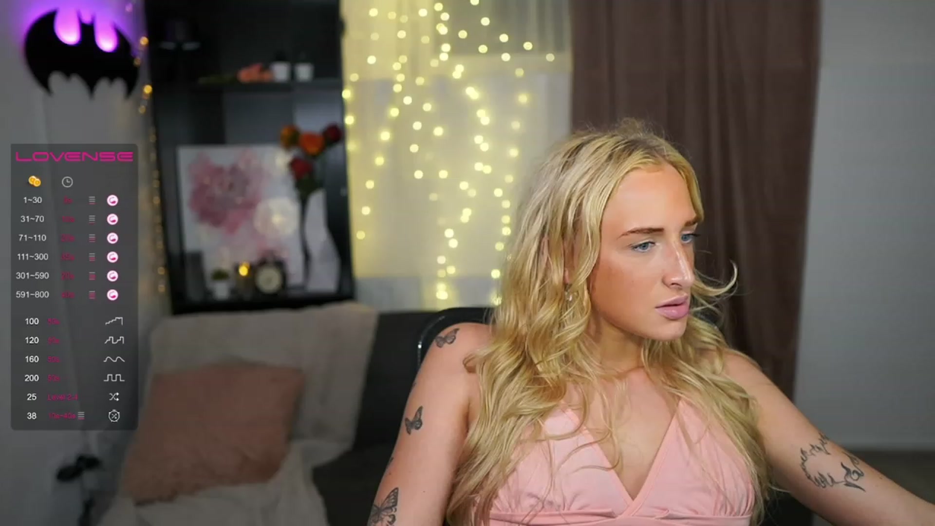Gallery image thumbnail from NicoletteShea's myfreecams stream on, 08/02/2023, 21:26 image 6 of 20