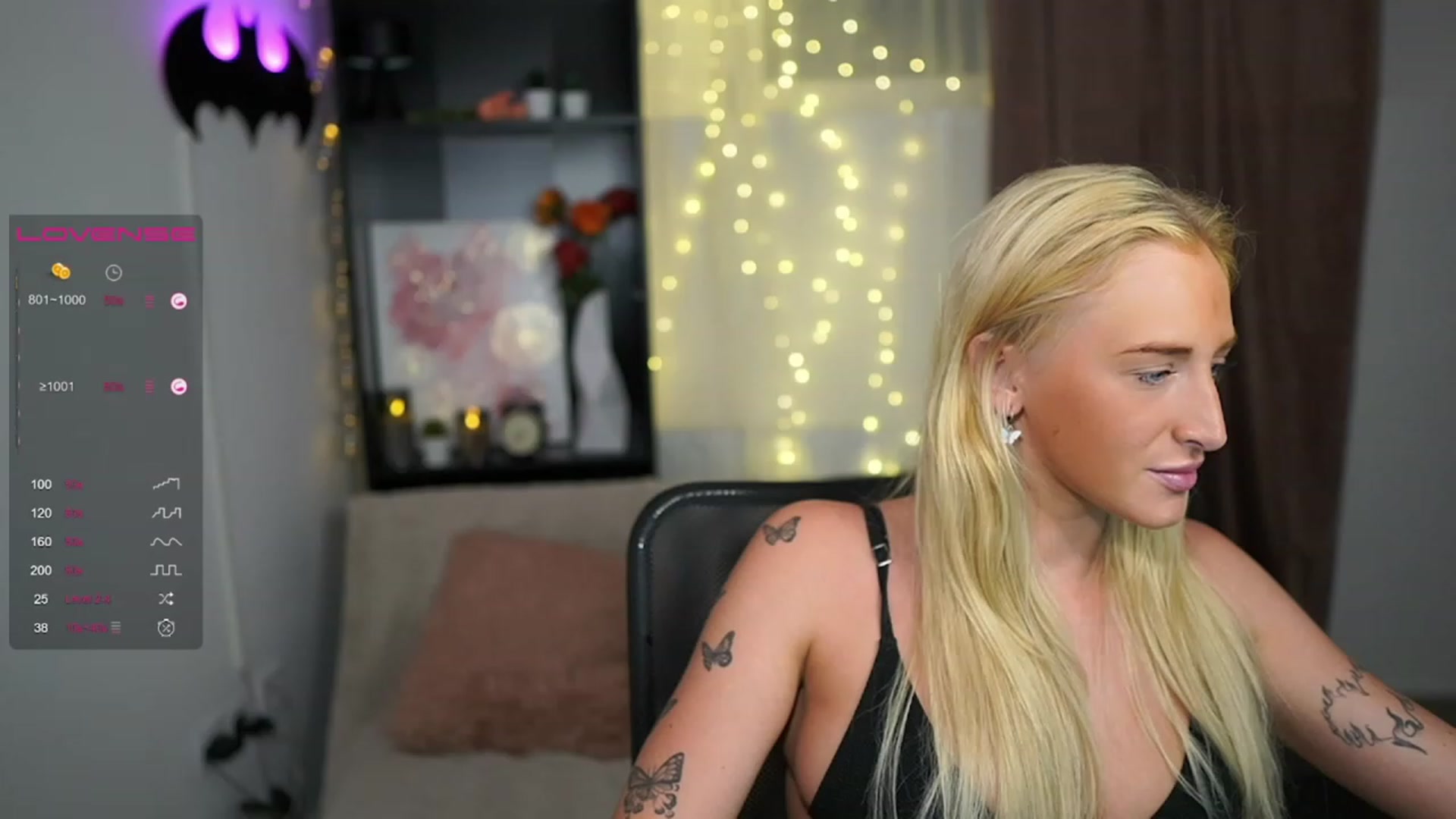 Gallery image thumbnail from NicoletteShea's myfreecams stream on, 08/06/2023, 22:57 image 4 of 20