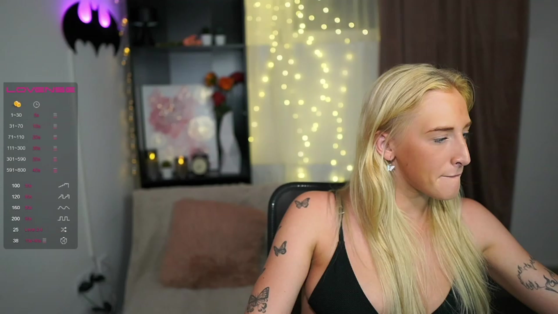 Gallery image thumbnail from NicoletteShea's myfreecams stream on, 08/06/2023, 22:57 image 2 of 20