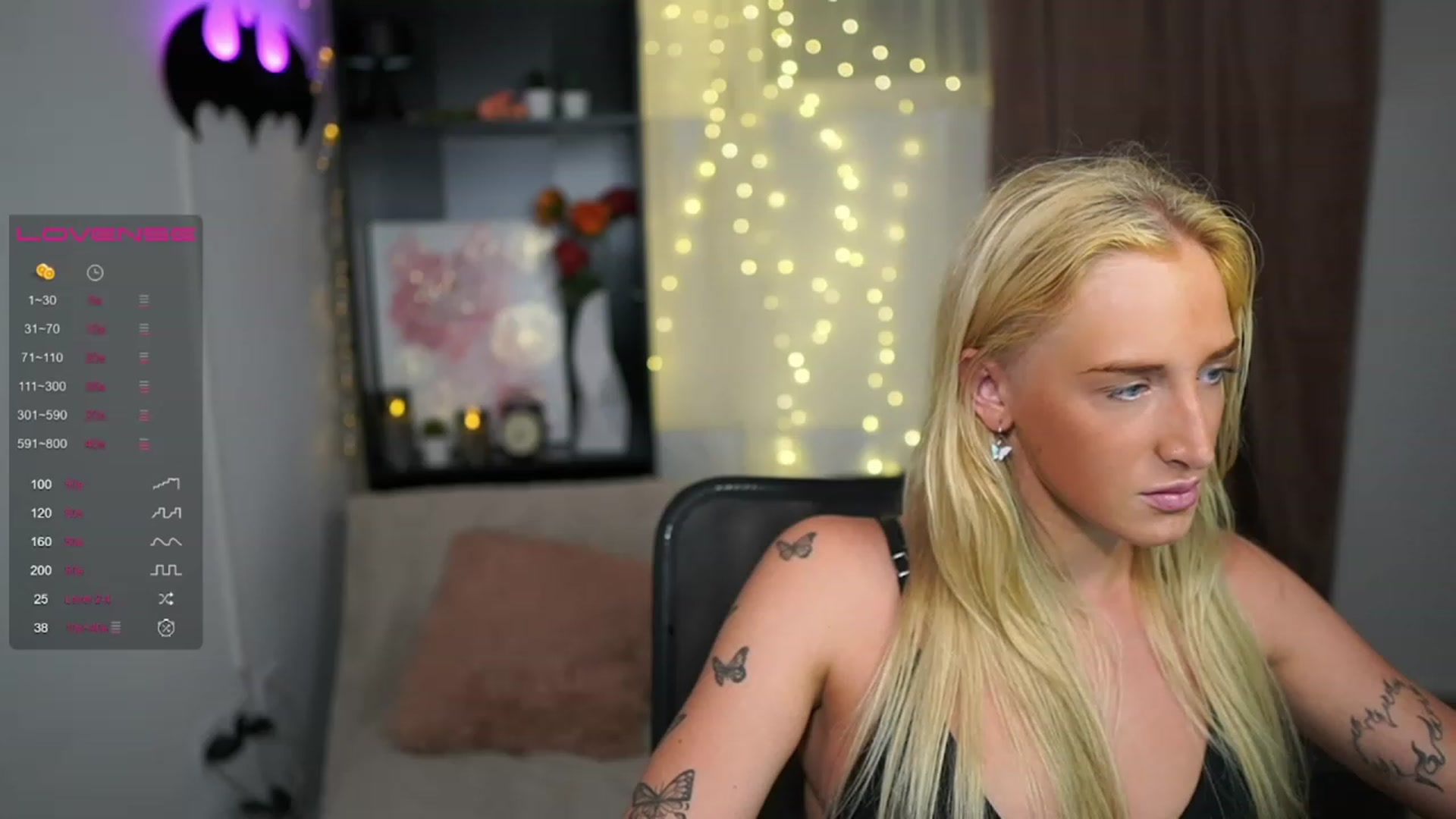 Gallery image thumbnail from NicoletteShea's myfreecams stream on, 08/06/2023, 22:57 image 13 of 20