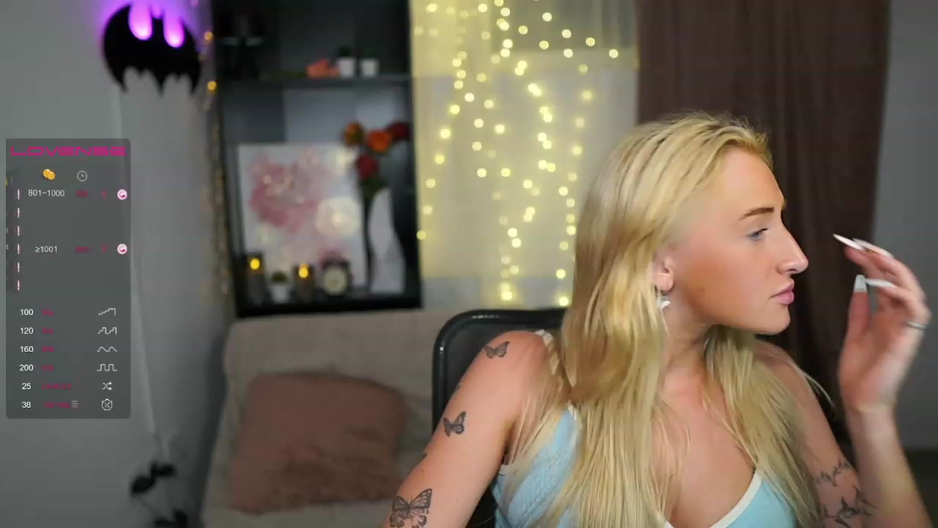Gallery image thumbnail from NicoletteShea's myfreecams stream on, 08/07/2023, 01:18 image 6 of 20