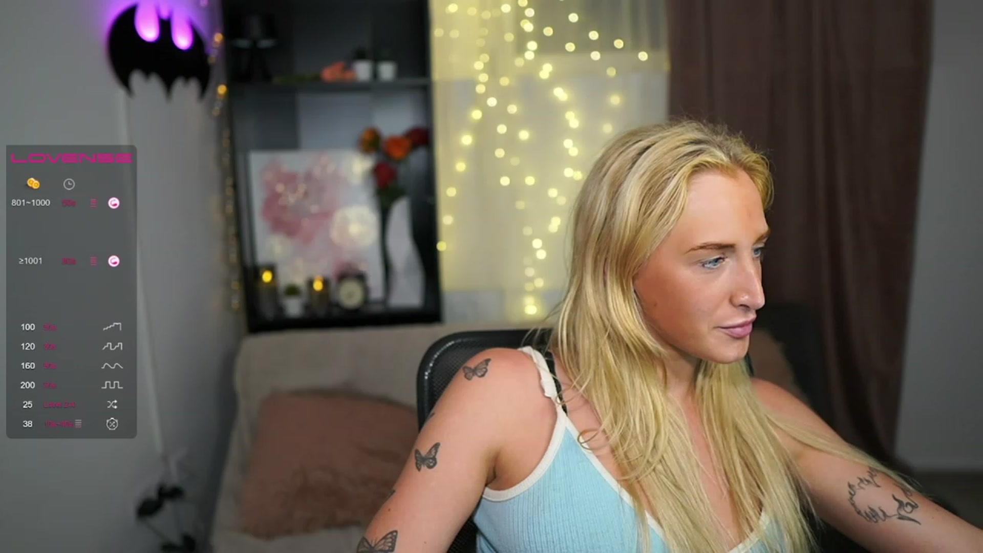 Gallery image thumbnail from NicoletteShea's myfreecams stream on, 08/07/2023, 01:18 image 14 of 20