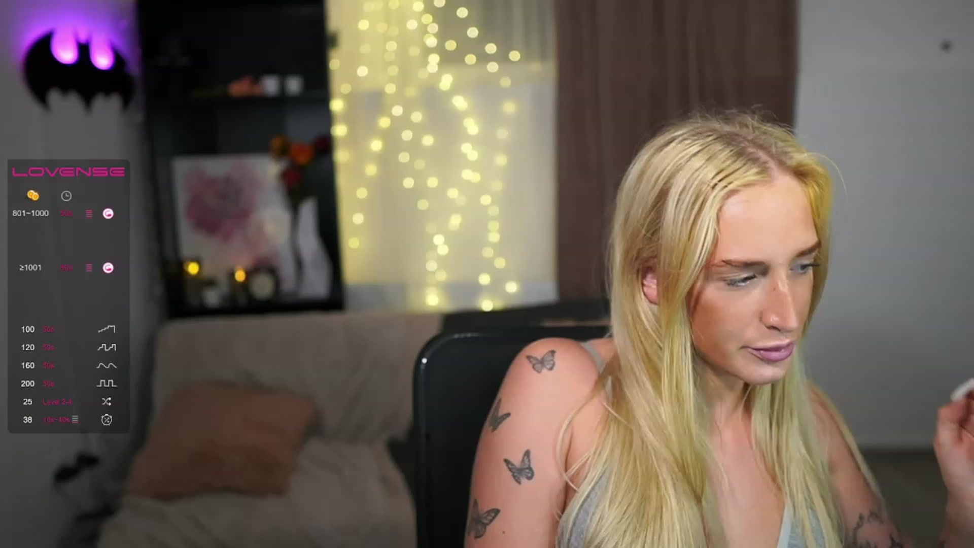 Gallery image thumbnail from NicoletteShea's myfreecams stream on, 08/08/2023, 21:18 image 13 of 20