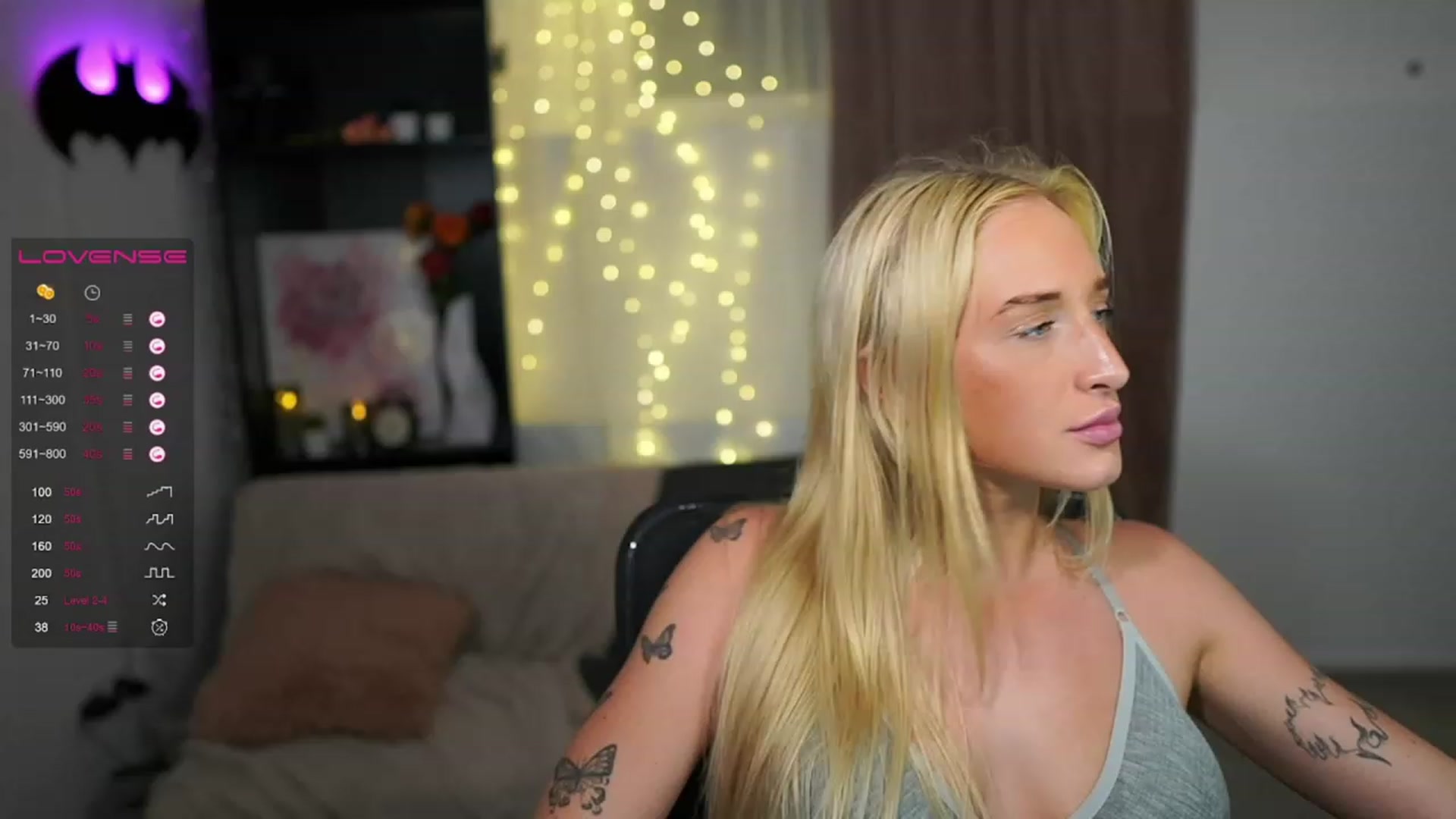 Gallery image thumbnail from NicoletteShea's myfreecams stream on, 08/08/2023, 21:18 image 12 of 20