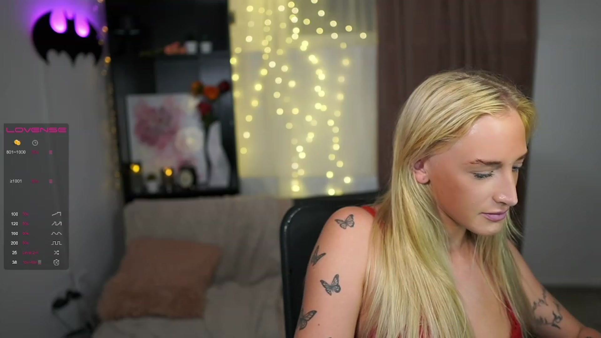 Gallery image thumbnail from NicoletteShea's myfreecams stream on, 08/09/2023, 19:42 image 15 of 20
