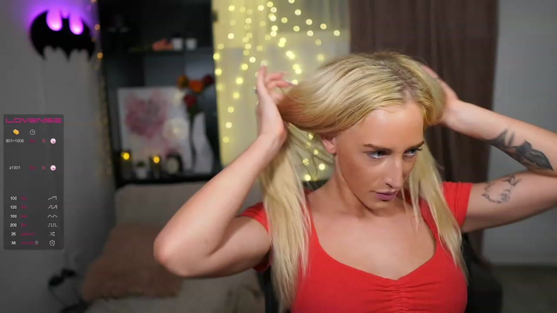 Gallery image thumbnail from NicoletteShea's myfreecams stream on, 08/09/2023, 22:19 image 8 of 20