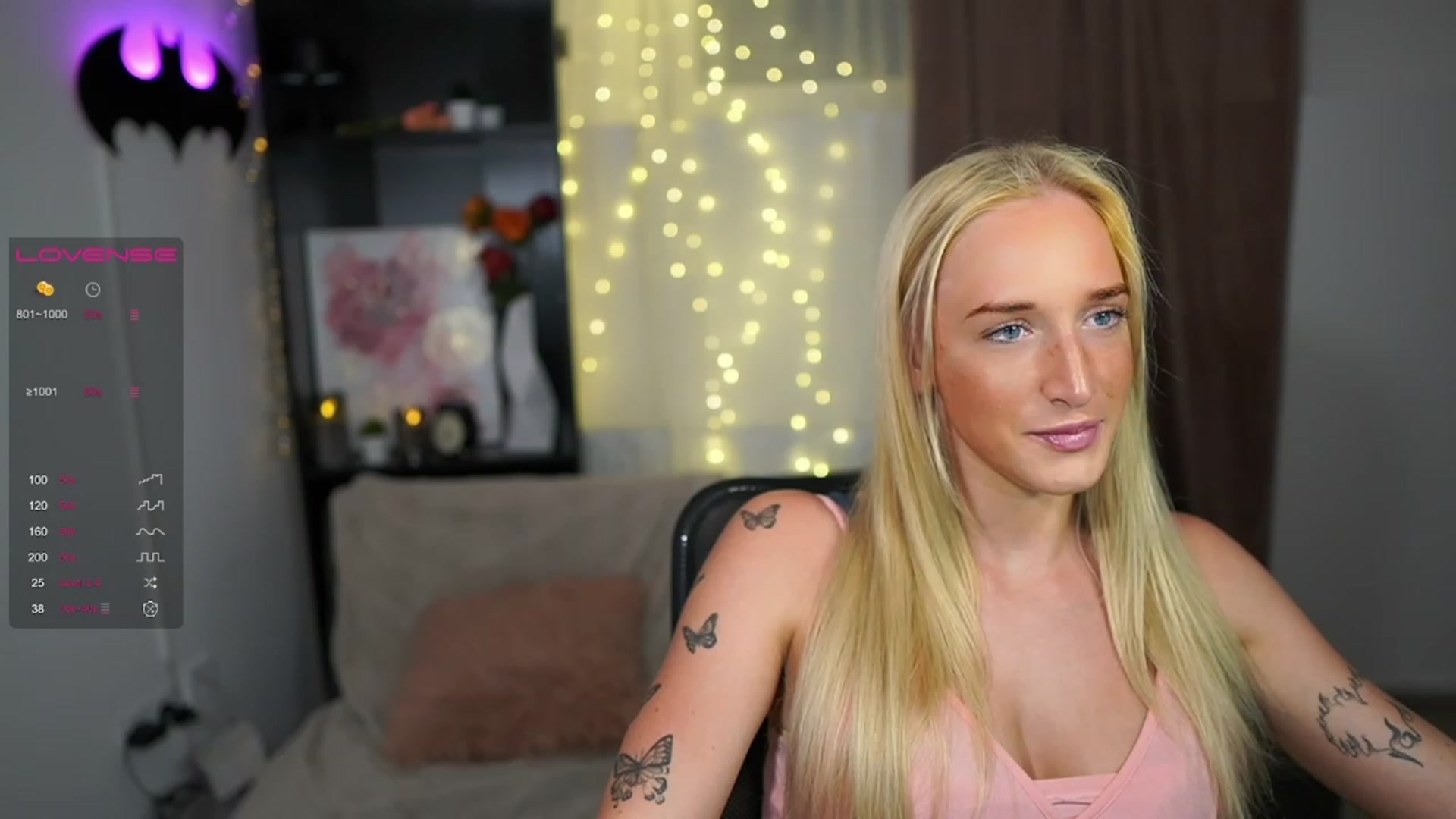 Gallery image thumbnail from NicoletteShea's myfreecams stream on, 08/10/2023, 13:11 image 1 of 20