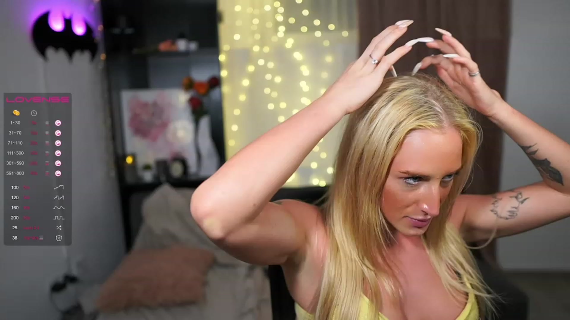 Gallery image thumbnail from NicoletteShea's myfreecams stream on, 08/10/2023, 20:42 image 6 of 20