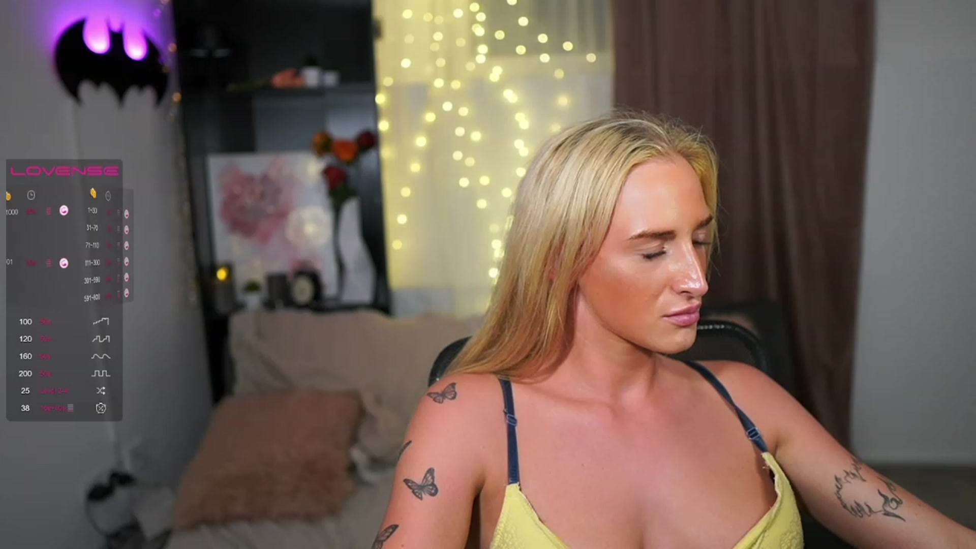 Gallery image thumbnail from NicoletteShea's myfreecams stream on, 08/10/2023, 22:48 image 12 of 20