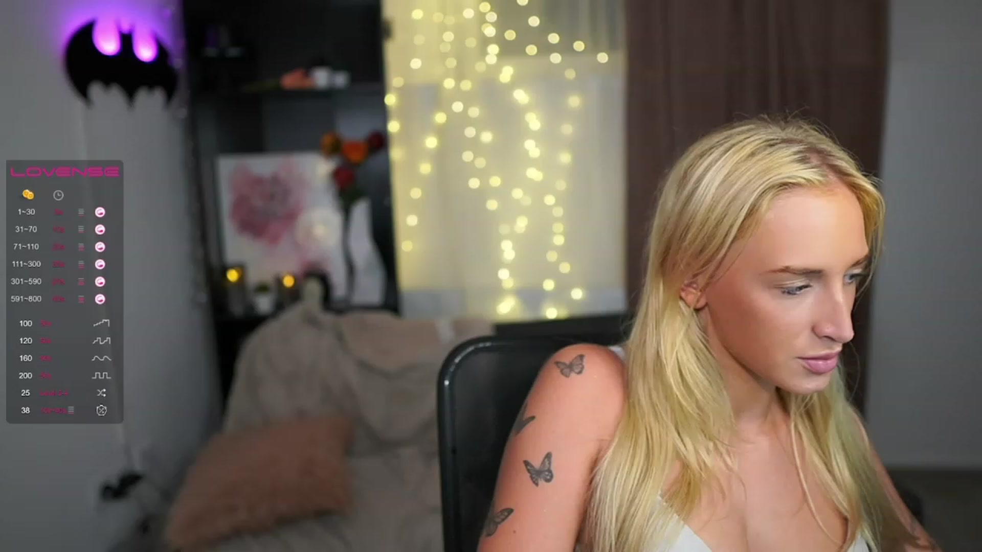 Gallery image thumbnail from NicoletteShea's myfreecams stream on, 08/13/2023, 23:59 image 14 of 20