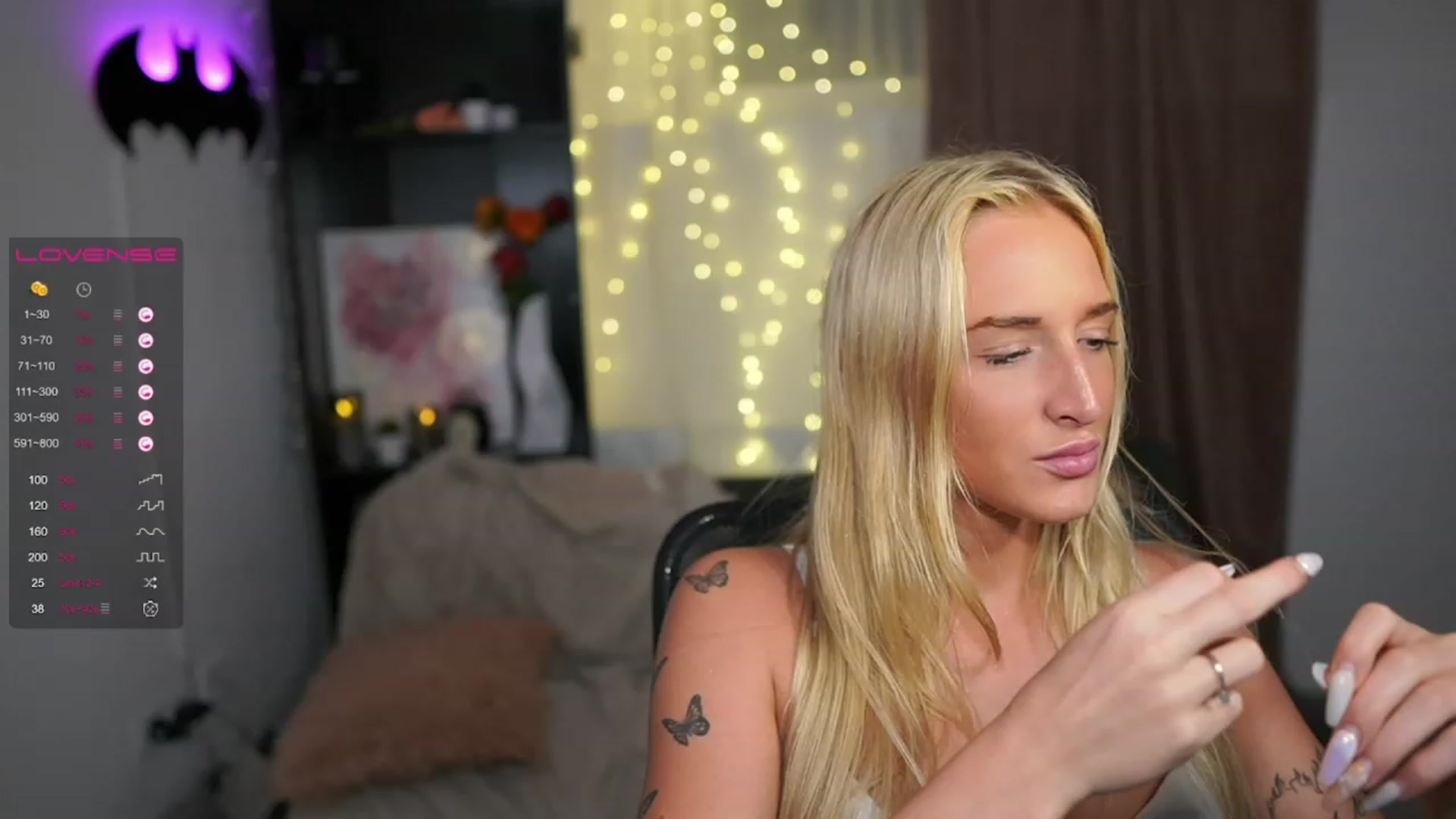 Gallery image thumbnail from NicoletteShea's myfreecams stream on, 08/13/2023, 23:59 image 6 of 20
