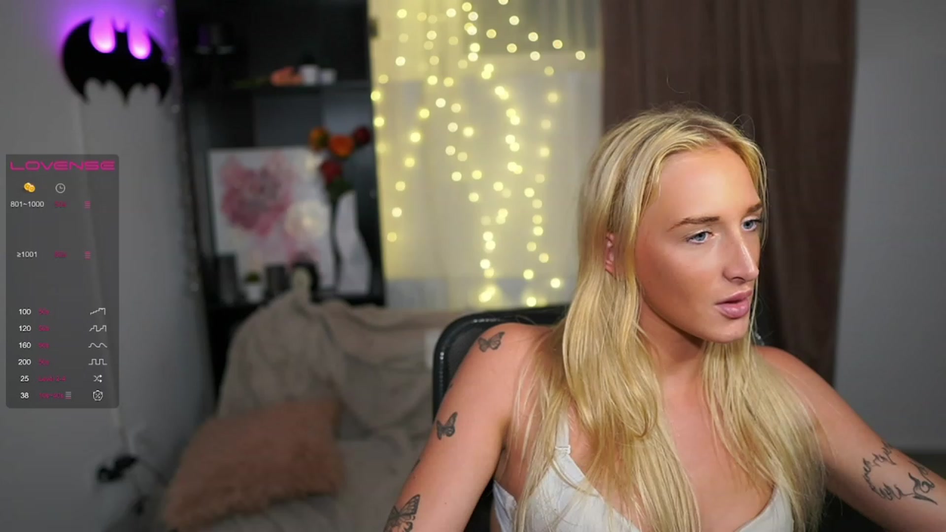 Gallery image thumbnail from NicoletteShea's myfreecams stream on, 08/14/2023, 24:58 image 7 of 20