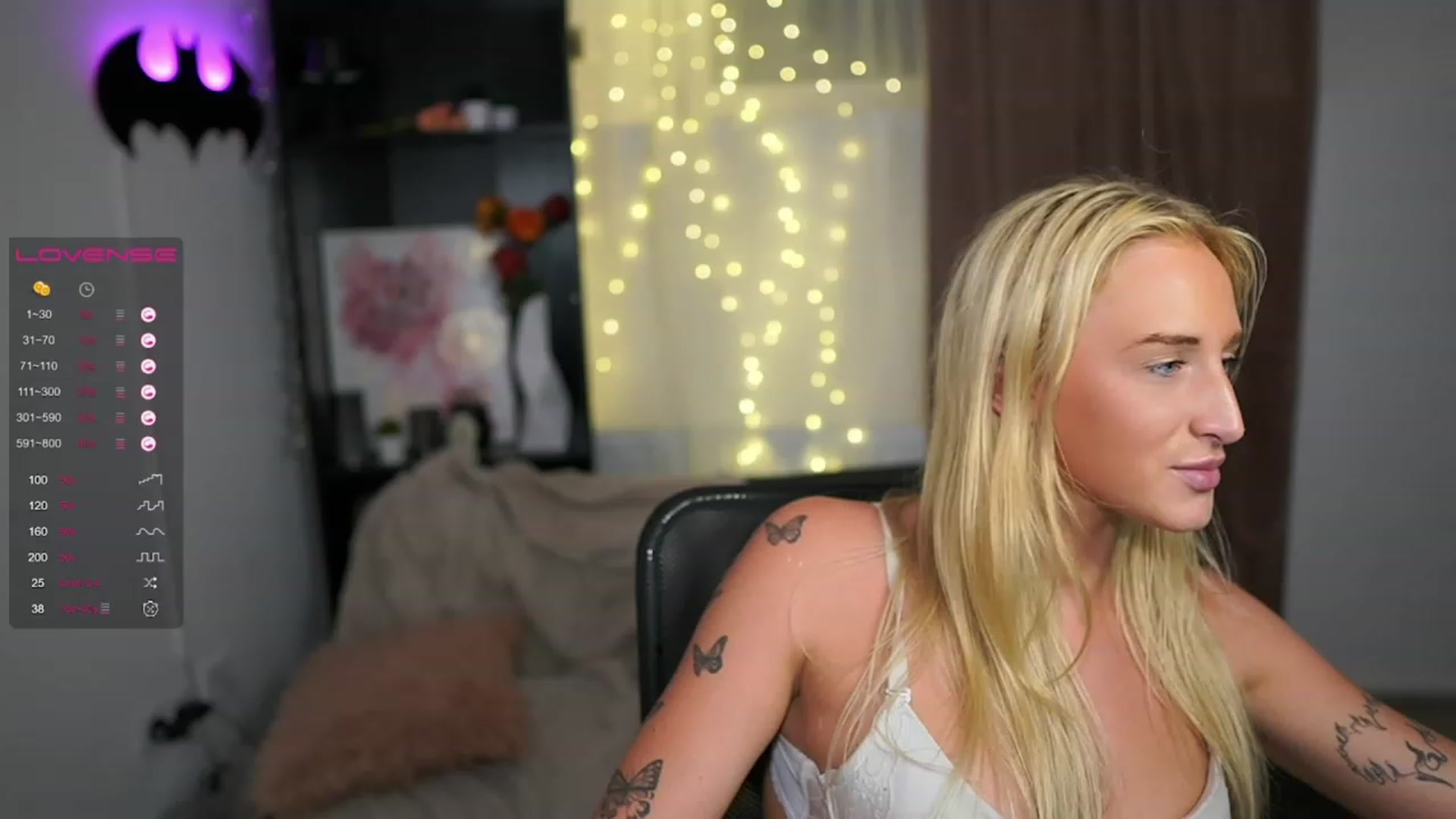 Gallery image thumbnail from NicoletteShea's myfreecams stream on, 08/14/2023, 24:58 image 5 of 20