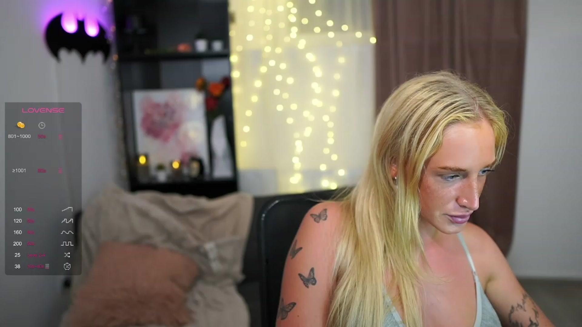 Gallery image thumbnail from NicoletteShea's myfreecams stream on, 08/24/2023, 23:05 image 12 of 20
