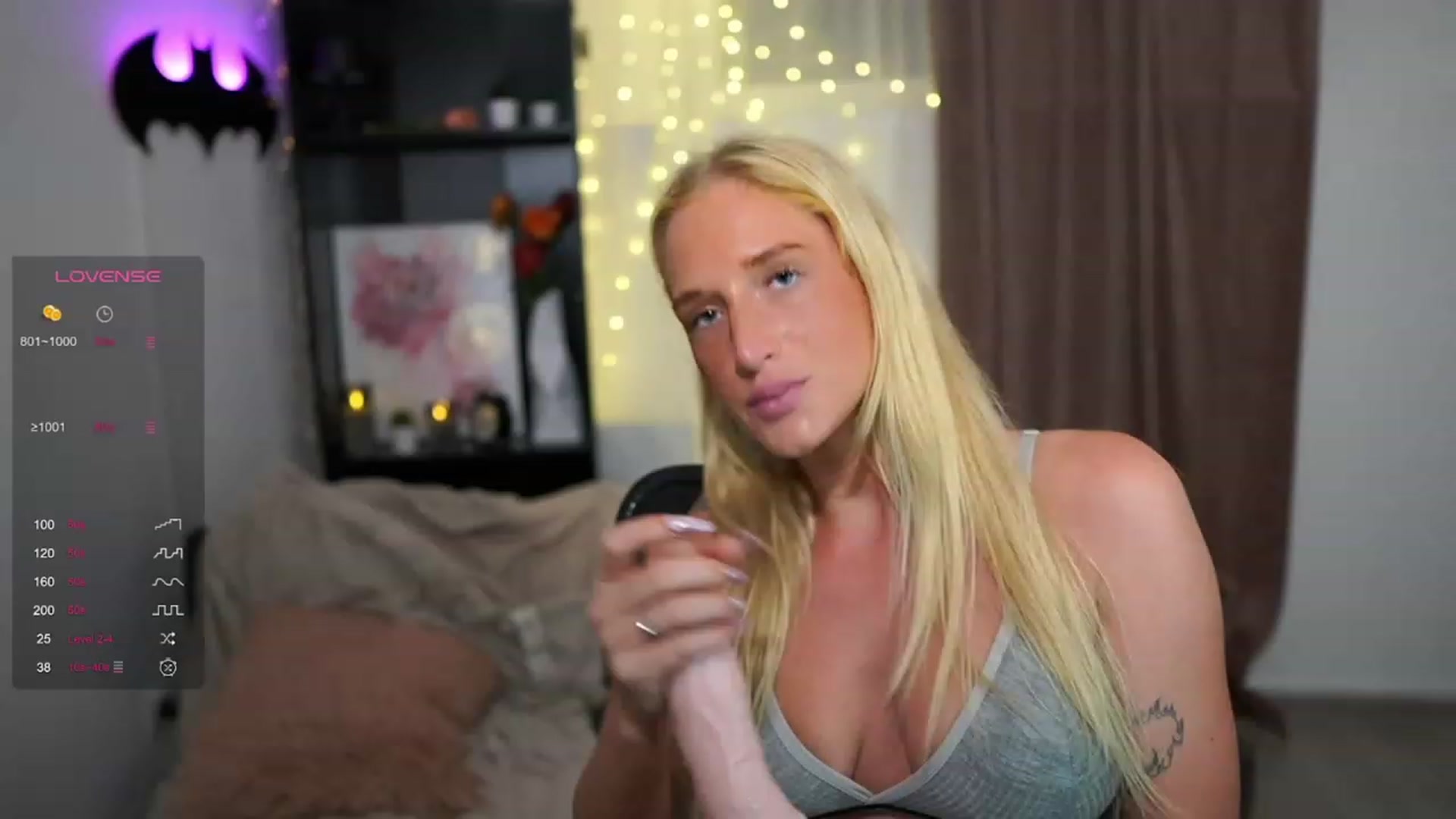 Gallery image thumbnail from NicoletteShea's myfreecams stream on, 08/24/2023, 23:05 image 4 of 20