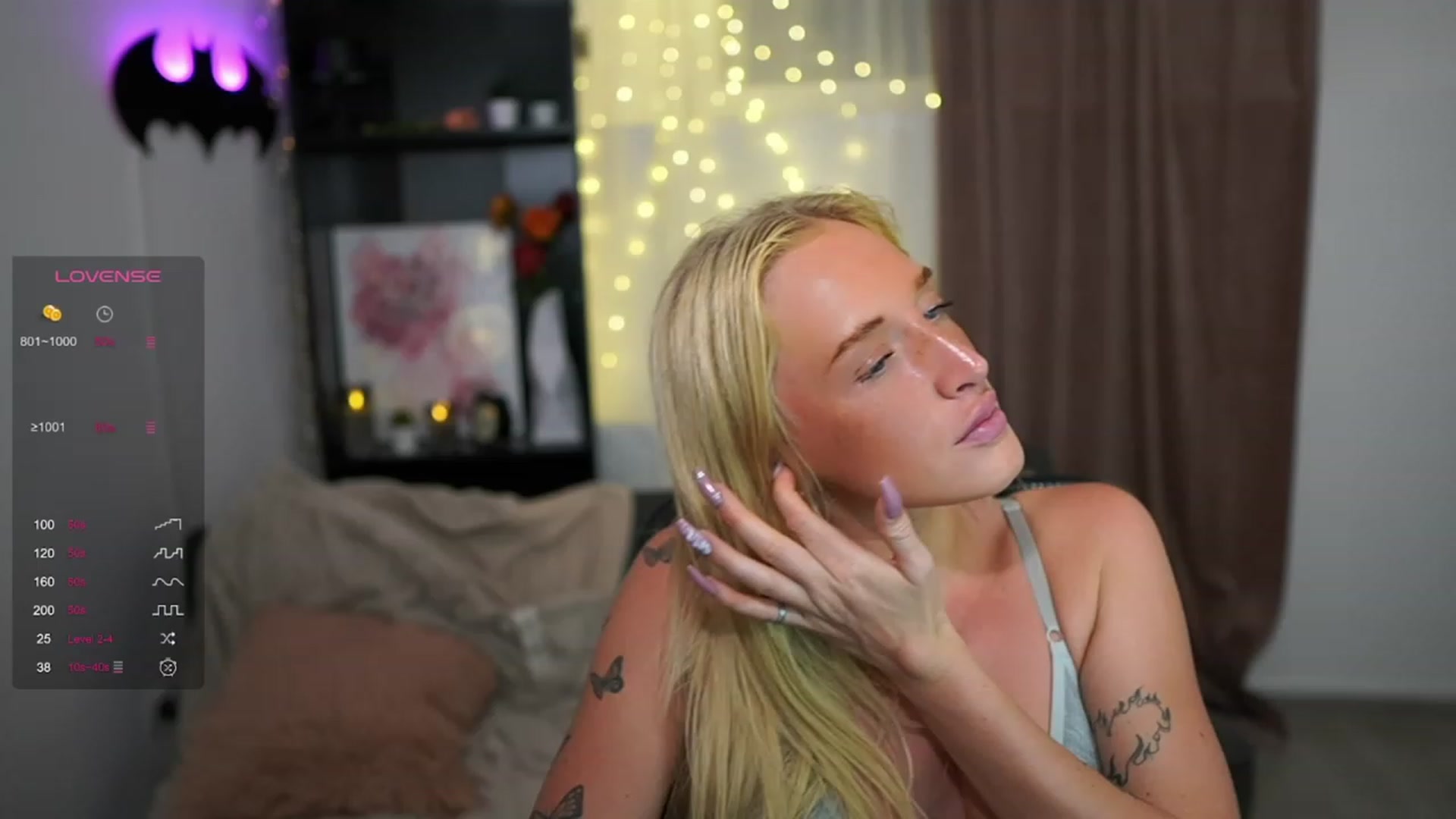 Gallery image thumbnail from NicoletteShea's myfreecams stream on, 08/24/2023, 23:05 image 8 of 20