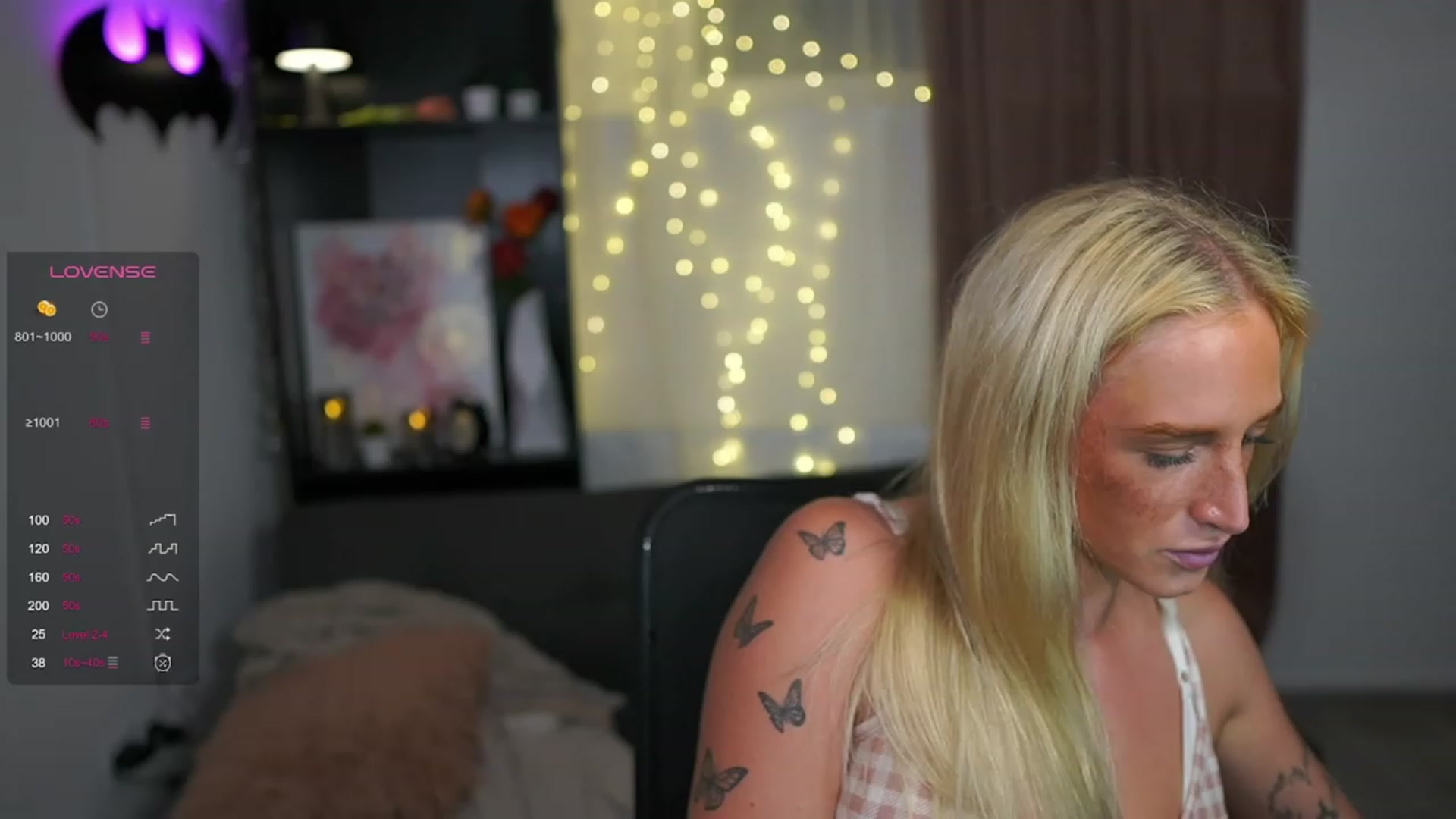 Gallery image thumbnail from NicoletteShea's myfreecams stream on, 08/25/2023, 17:44 image 4 of 20