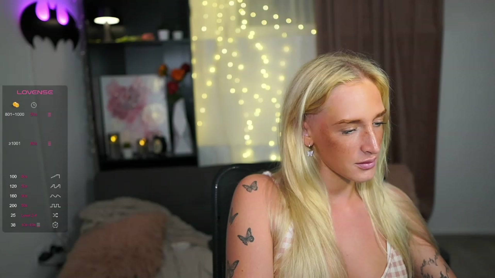 Gallery image thumbnail from NicoletteShea's myfreecams stream on, 08/25/2023, 17:44 image 3 of 20