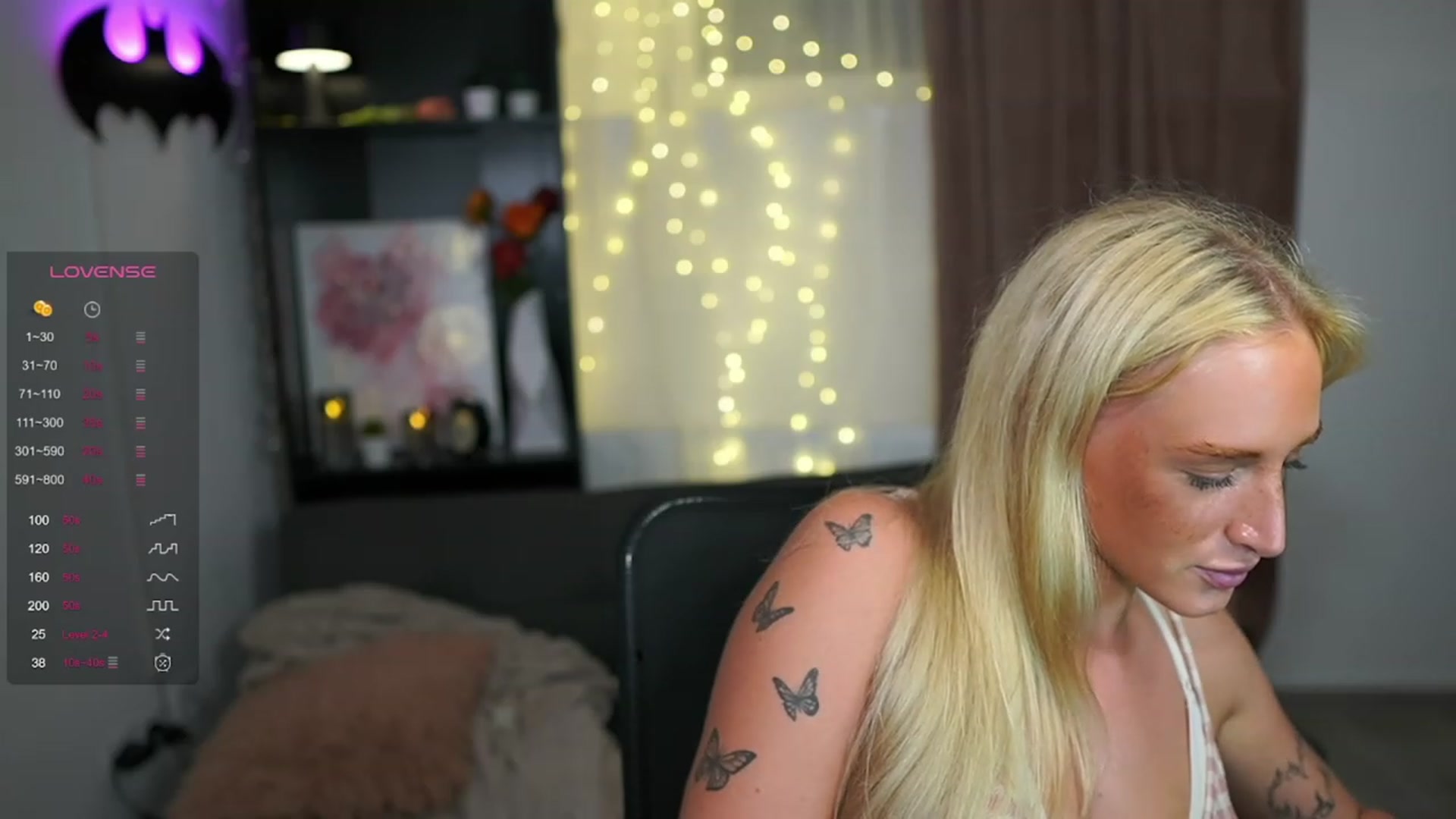 Gallery image thumbnail from NicoletteShea's myfreecams stream on, 08/25/2023, 17:44 image 18 of 20