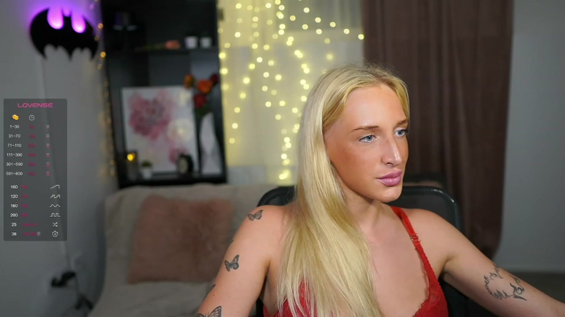 Gallery image thumbnail from NicoletteShea's myfreecams stream on, 08/29/2023, 14:31 image 19 of 20