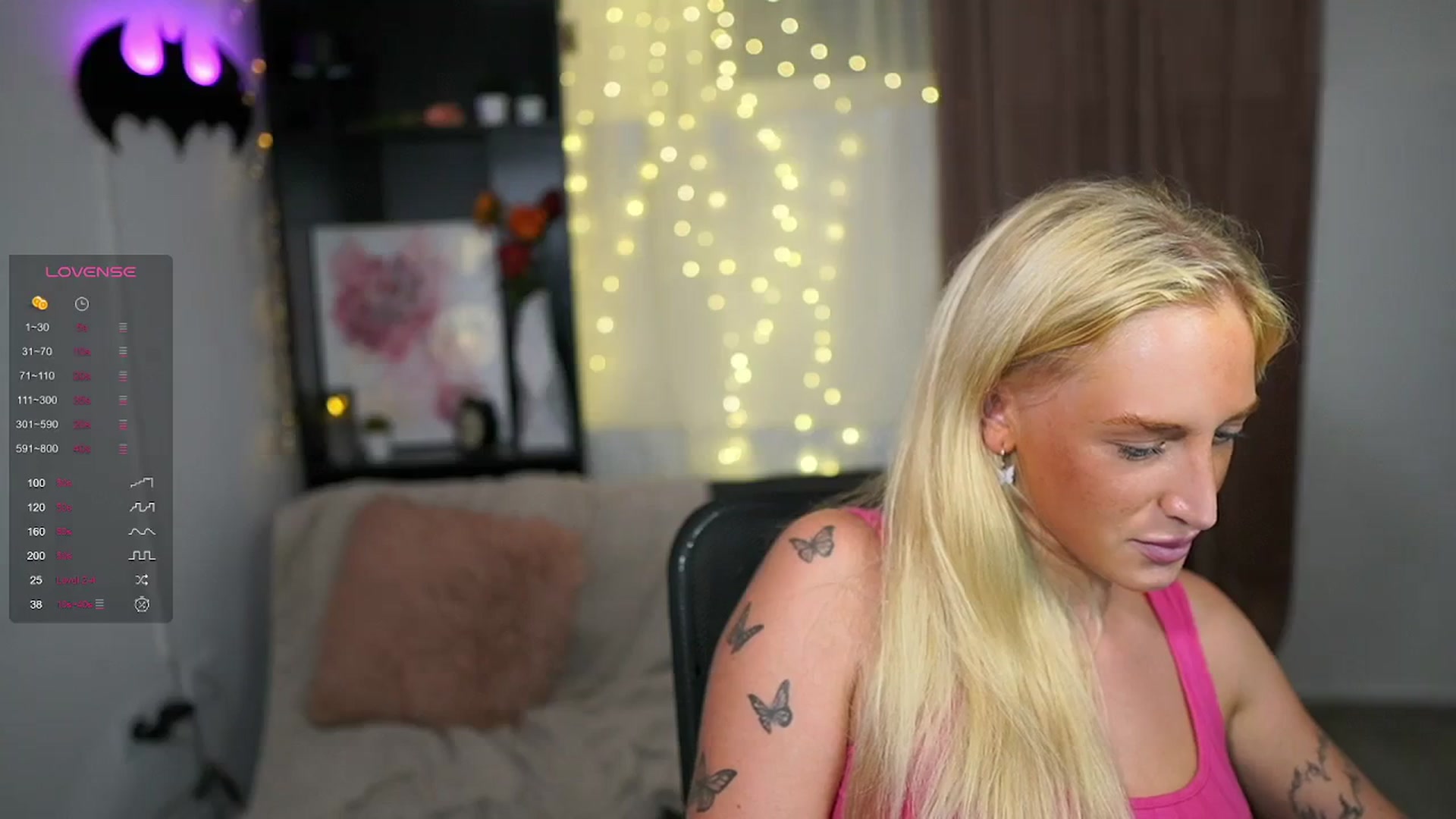 Gallery image thumbnail from NicoletteShea's myfreecams stream on, 08/29/2023, 17:56 image 8 of 20