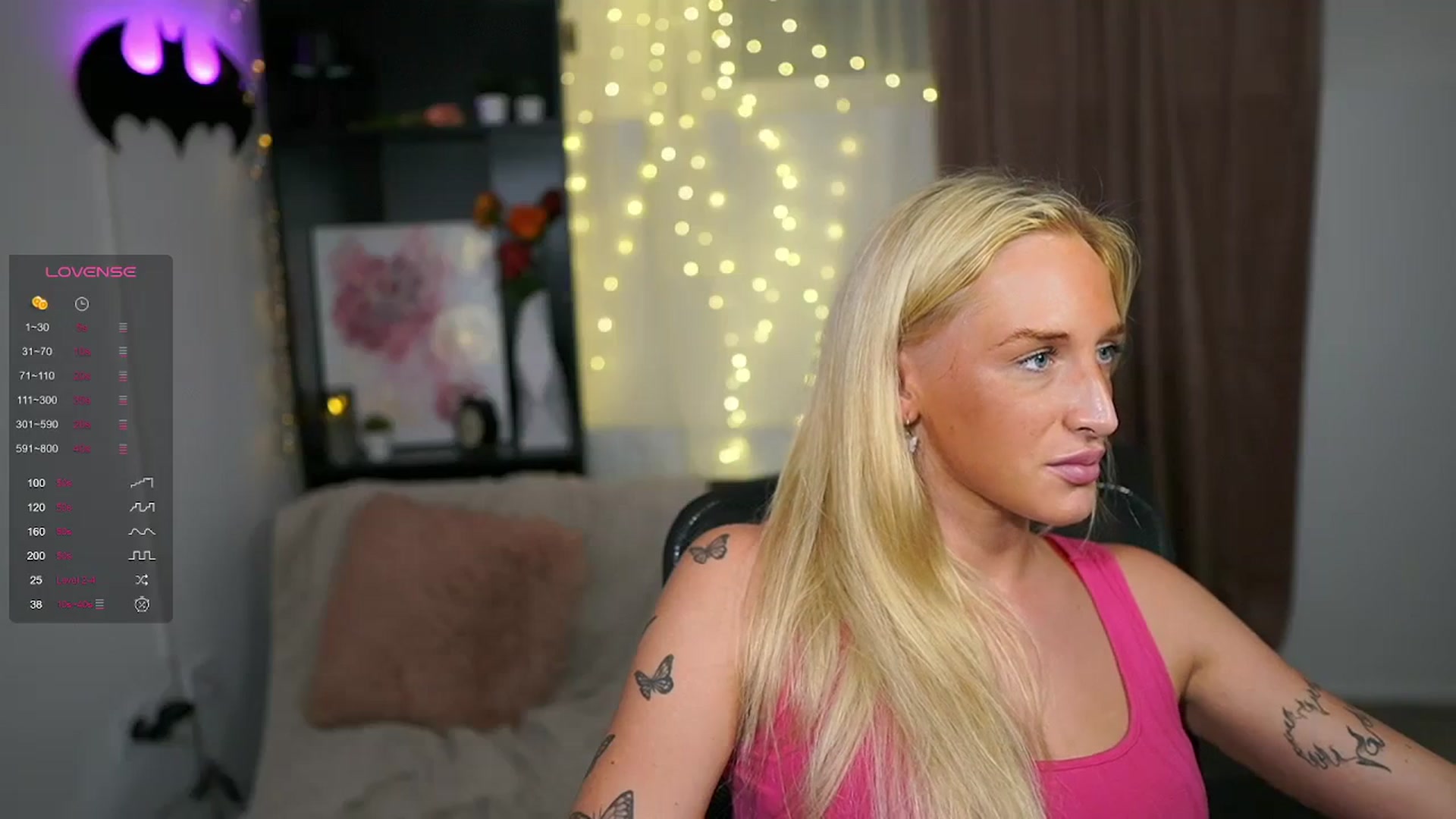 Gallery image thumbnail from NicoletteShea's myfreecams stream on, 08/29/2023, 17:56 image 19 of 20