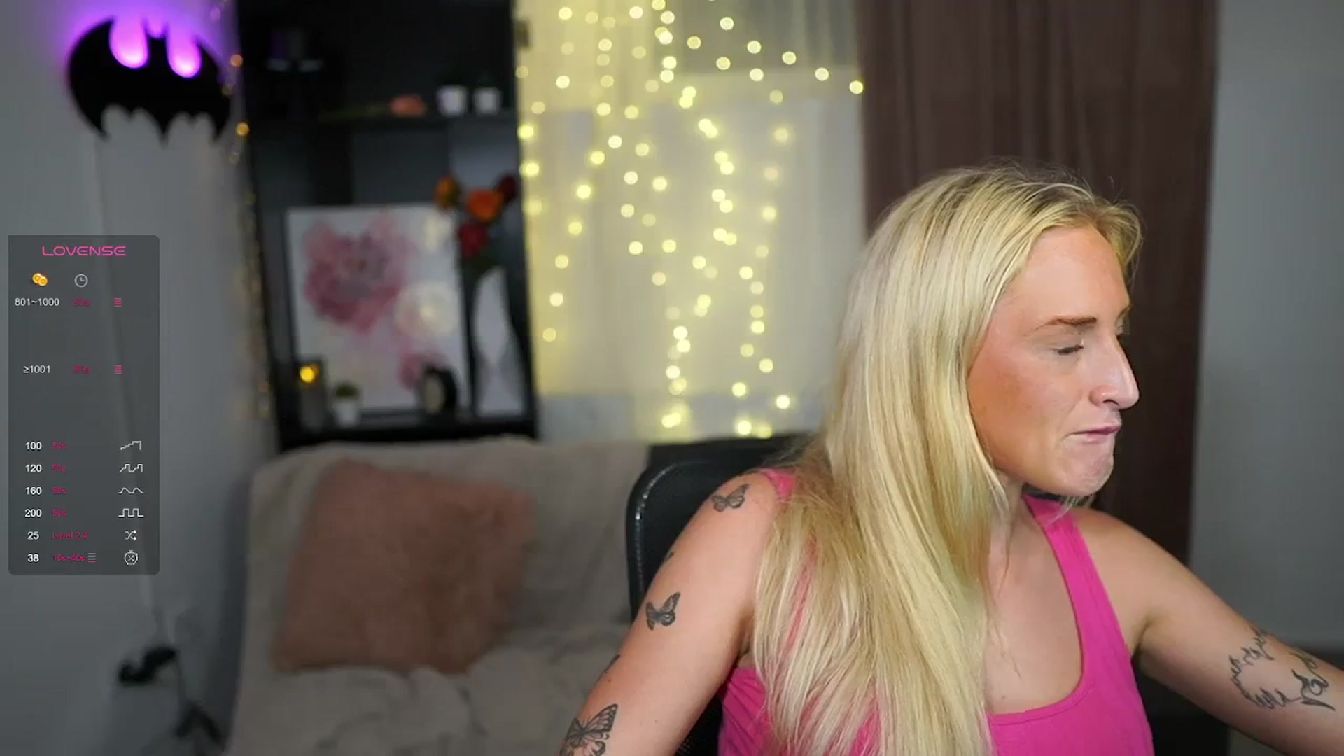 Gallery image thumbnail from NicoletteShea's myfreecams stream on, 08/29/2023, 19:47 image 19 of 20