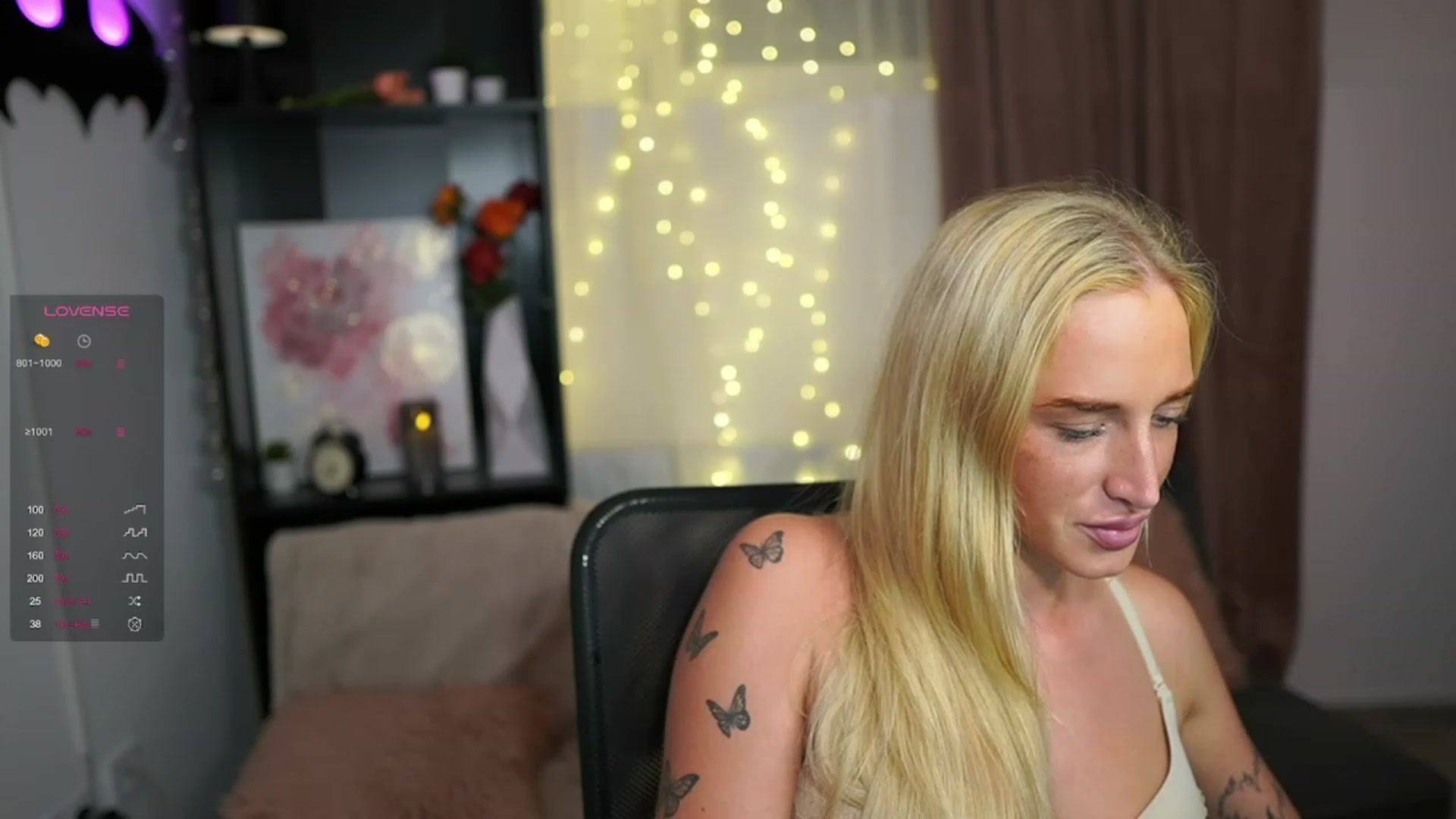 Gallery image thumbnail from NicoletteShea's myfreecams stream on, 09/01/2023, 16:58 image 17 of 20