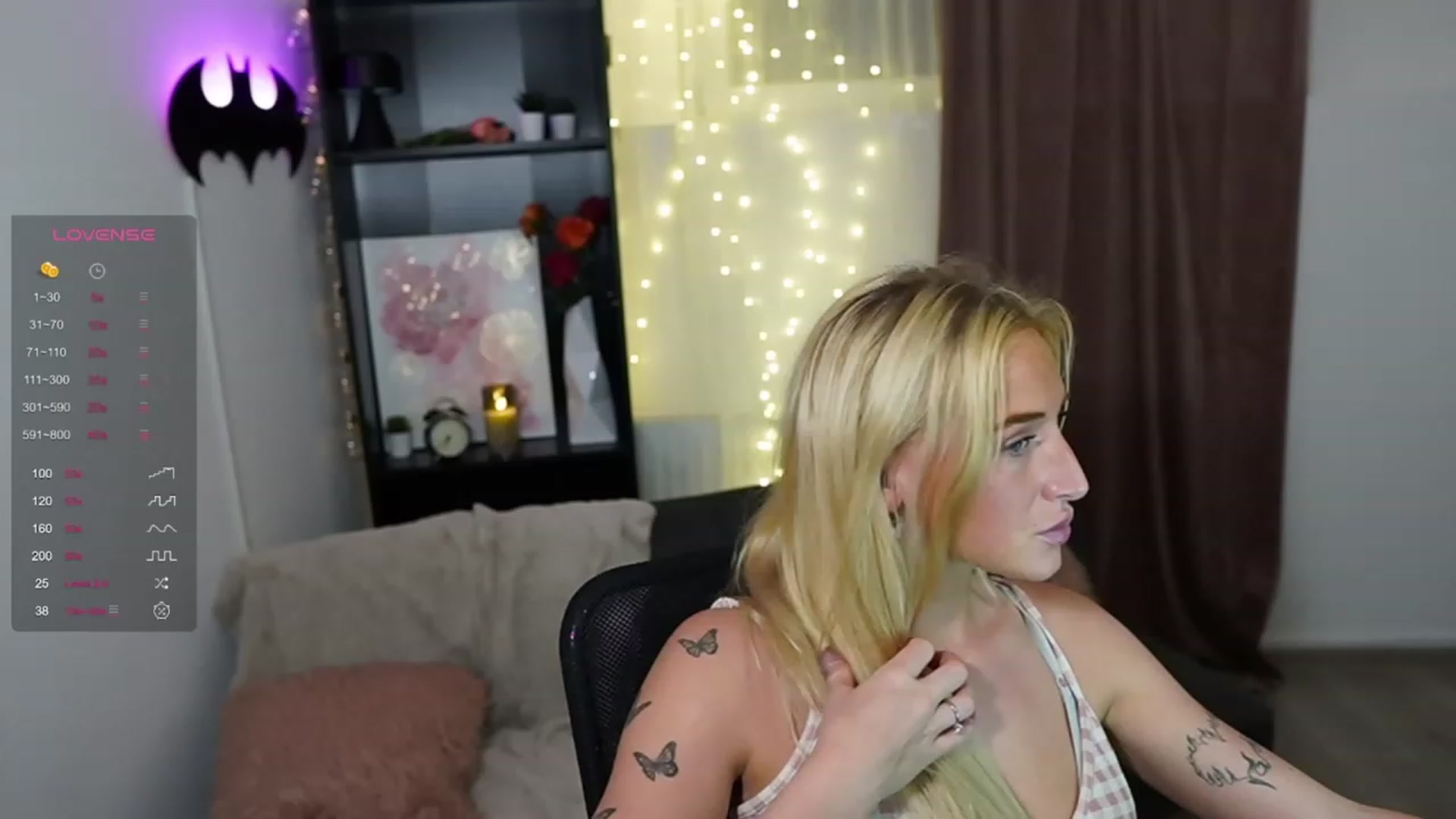 Gallery image thumbnail from NicoletteShea's myfreecams stream on, 09/05/2023, 22:36 image 1 of 20