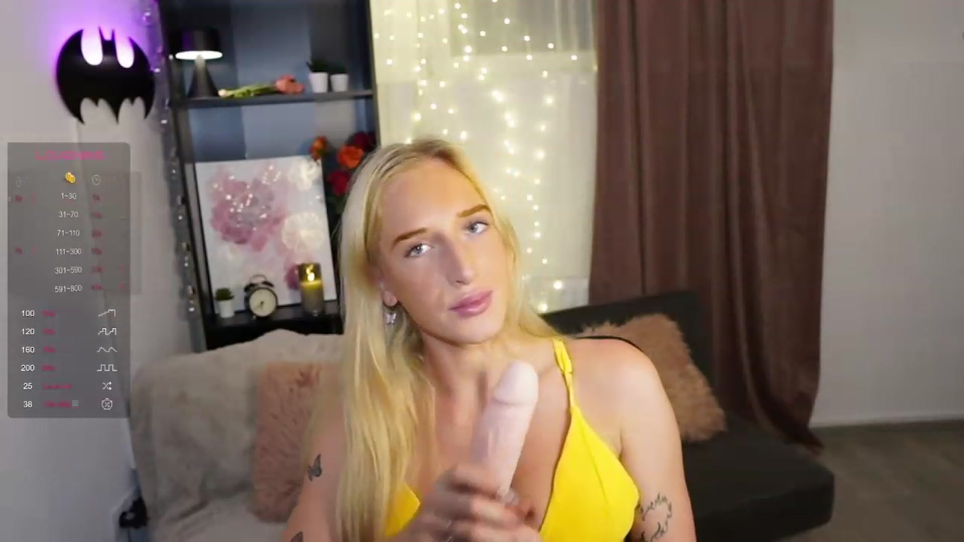 Gallery image thumbnail from NicoletteShea's myfreecams stream on, 09/06/2023, 18:28 image 7 of 20