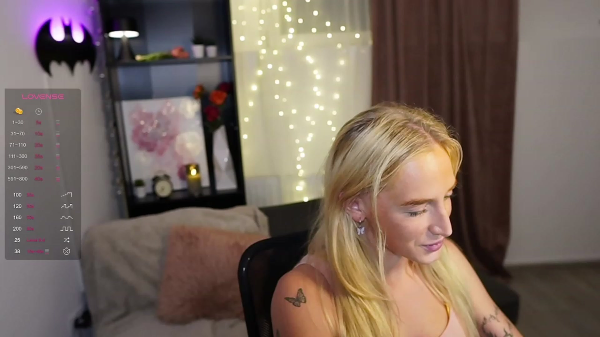 Gallery image thumbnail from NicoletteShea's myfreecams stream on, 09/06/2023, 18:55 image 9 of 20