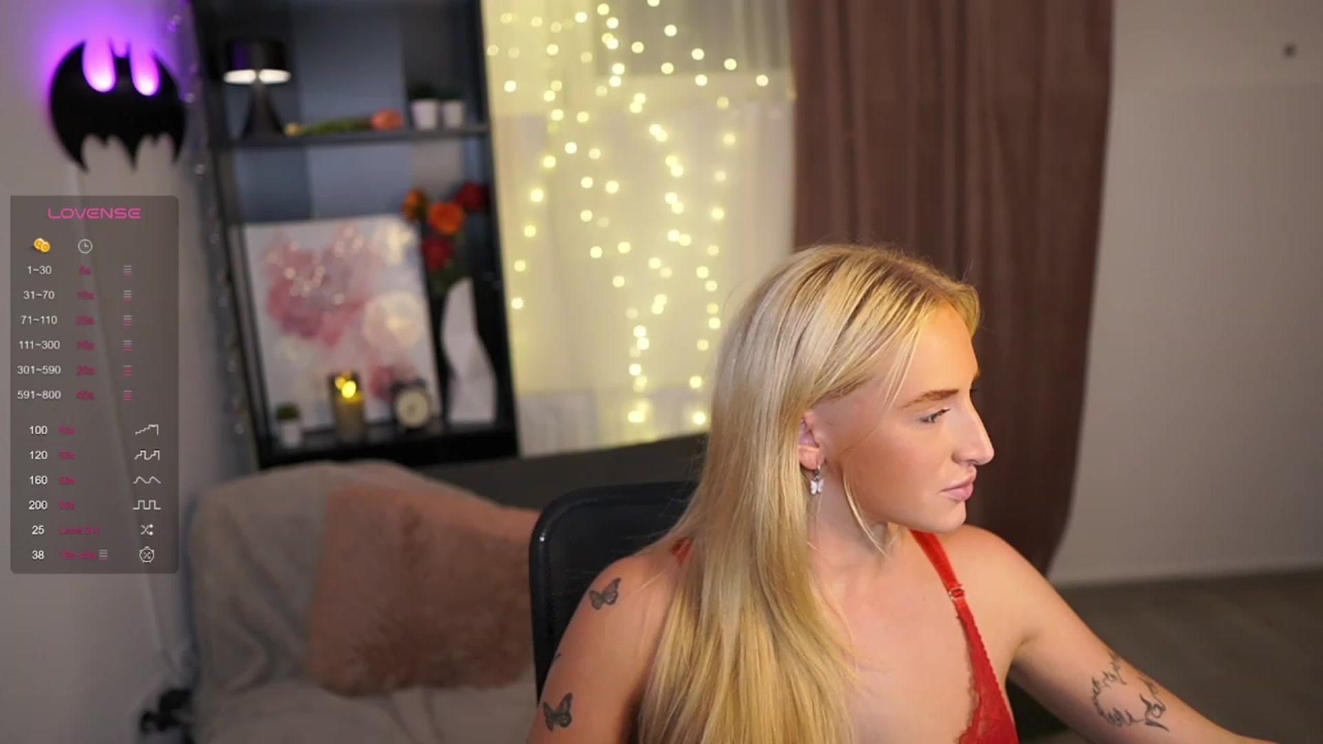 Gallery image thumbnail from NicoletteShea's myfreecams stream on, 09/07/2023, 23:09 image 12 of 20