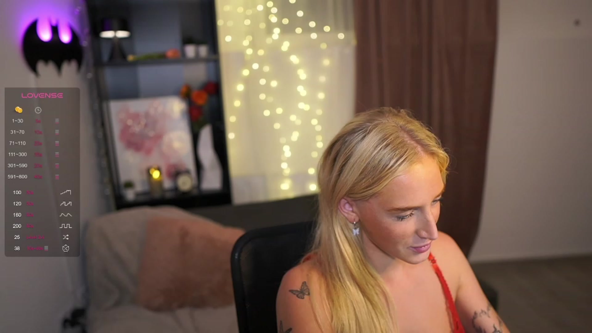 Gallery image thumbnail from NicoletteShea's myfreecams stream on, 09/07/2023, 23:09 image 3 of 20