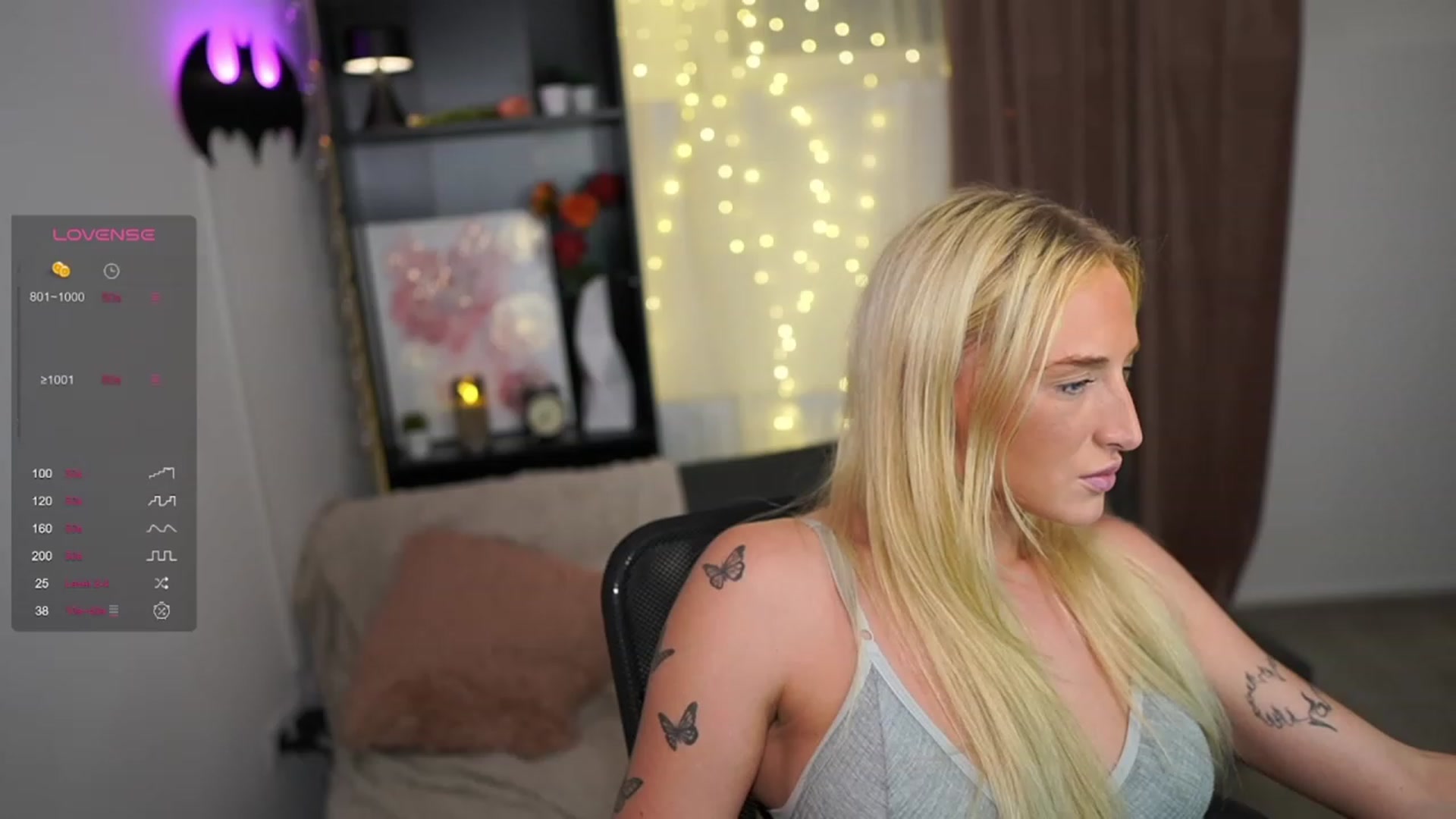 Gallery image thumbnail from NicoletteShea's myfreecams stream on, 09/10/2023, 19:52 image 12 of 20