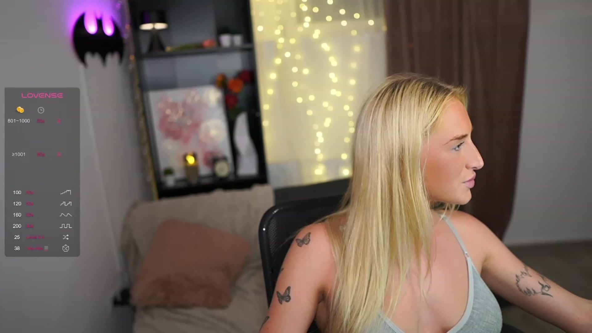 Gallery image thumbnail from NicoletteShea's myfreecams stream on, 09/10/2023, 21:41 image 10 of 20