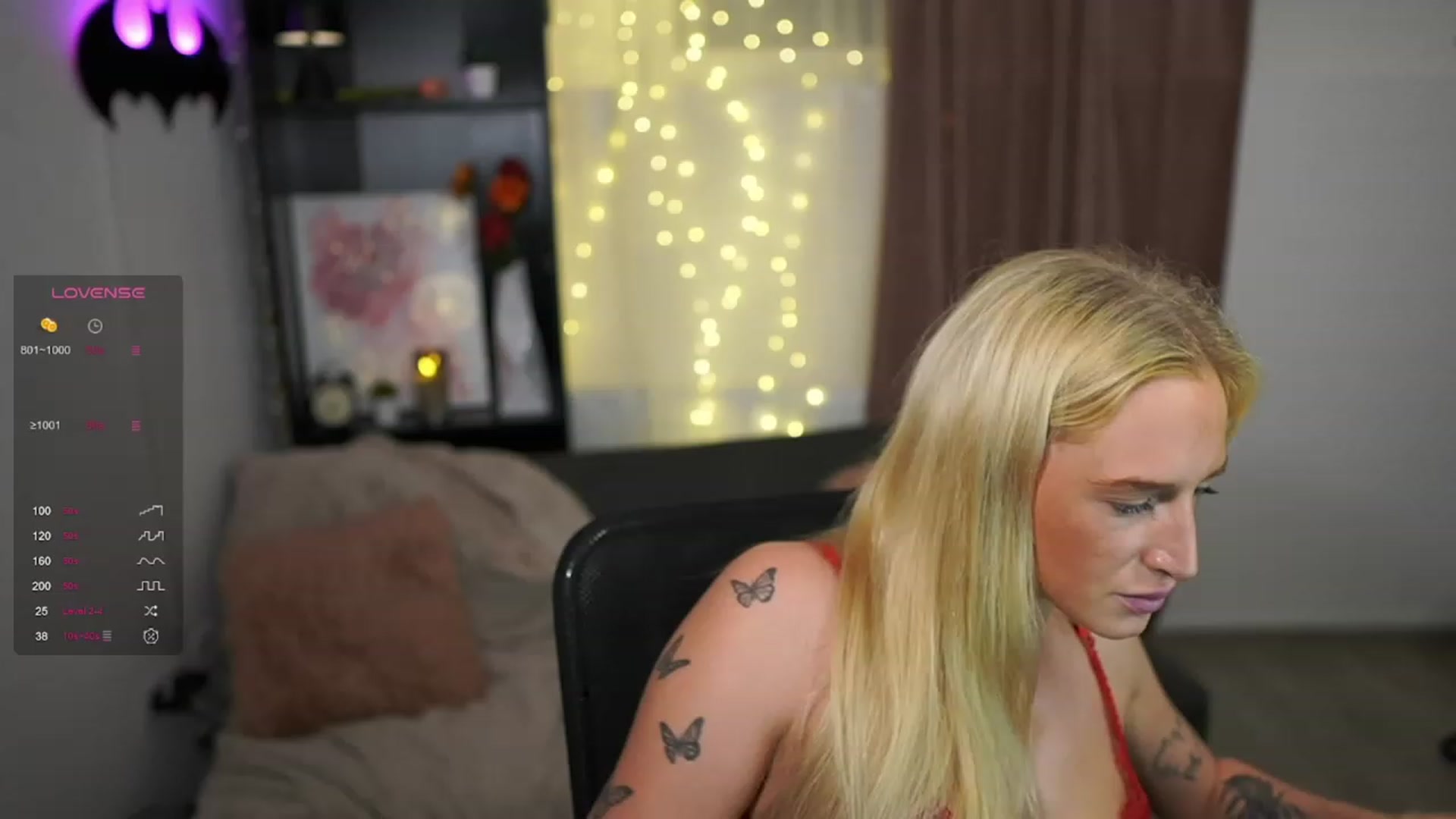 Gallery image thumbnail from NicoletteShea's myfreecams stream on, 09/14/2023, 20:17 image 20 of 20