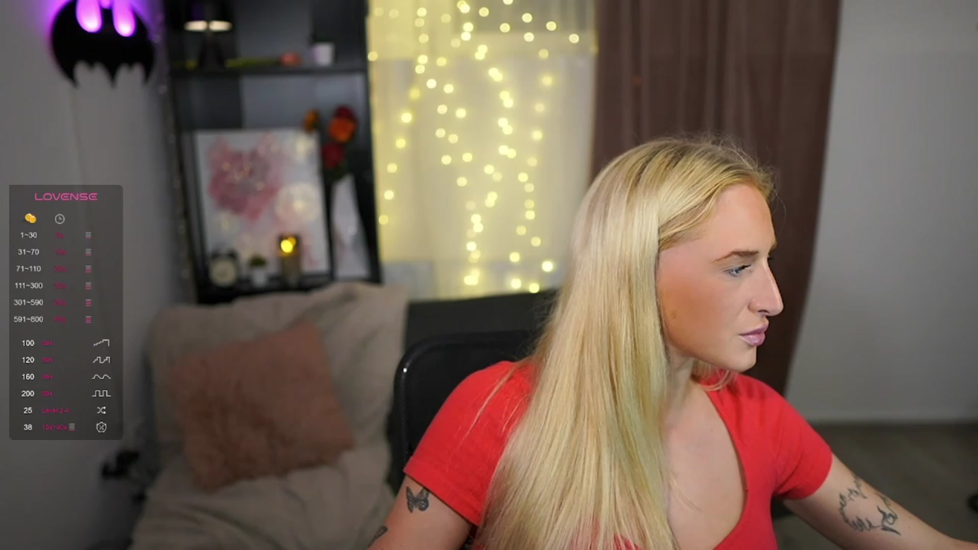 Gallery image thumbnail from NicoletteShea's myfreecams stream on, 09/14/2023, 20:17 image 3 of 20