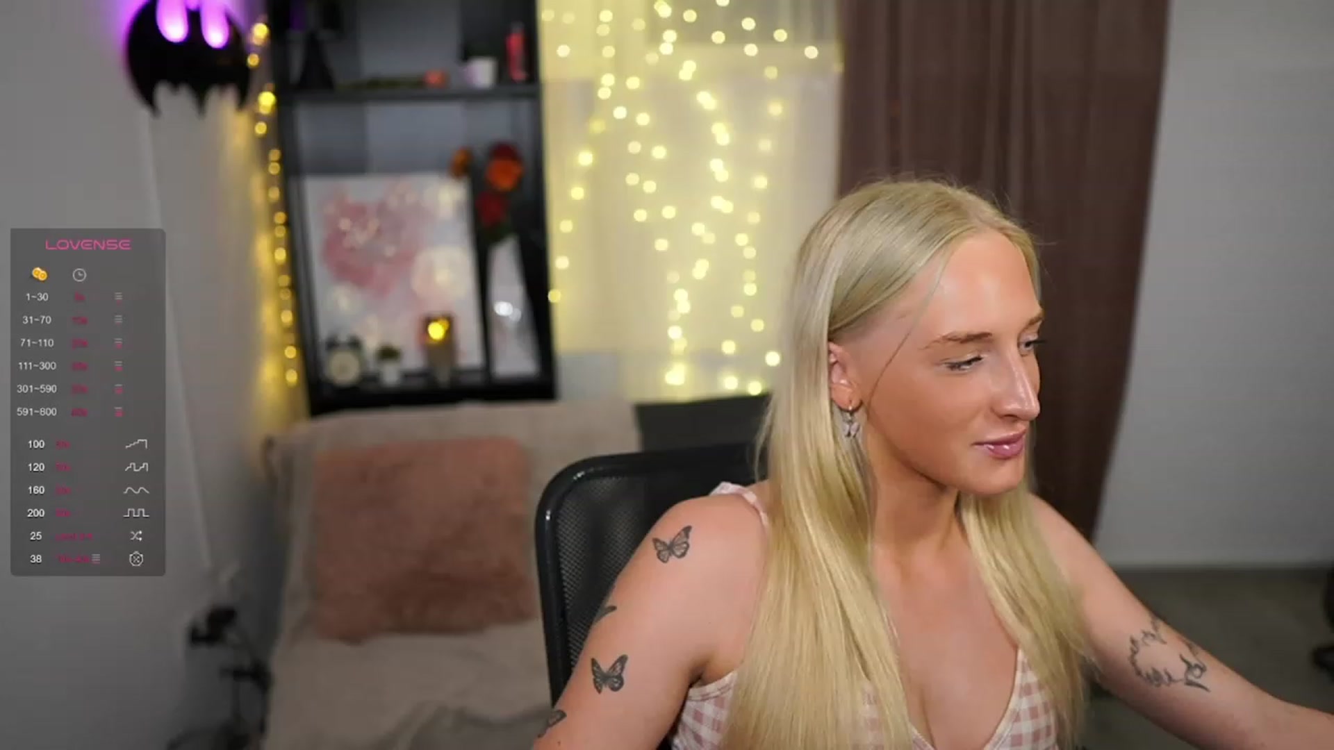Gallery image thumbnail from NicoletteShea's myfreecams stream on, 09/17/2023, 19:18 image 1 of 20